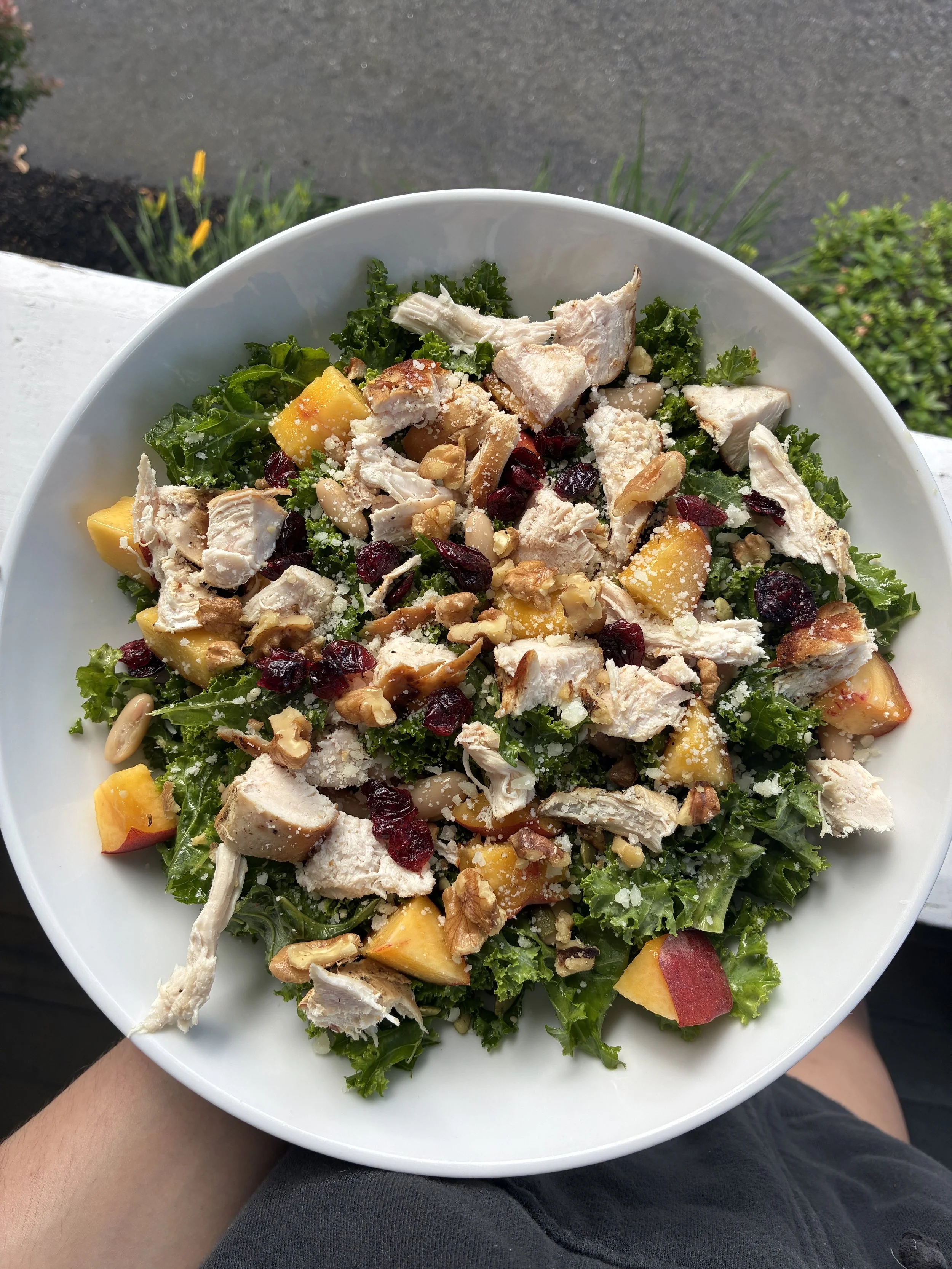 Peach &amp; Grilled Chicken Salad