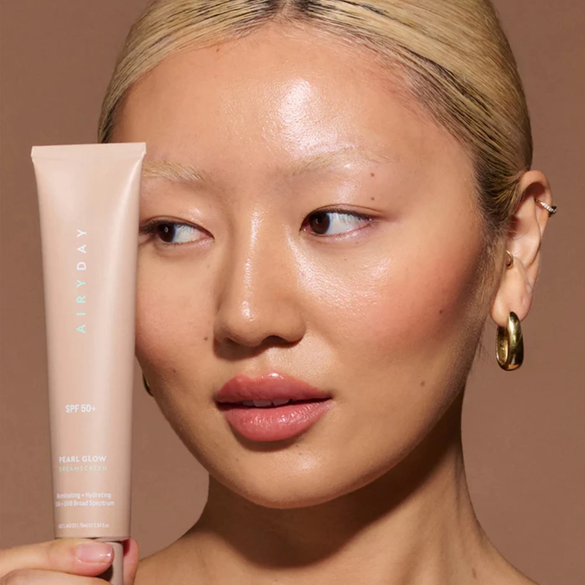 Pearl Glow SPF50+ Dreamscreen 2.jpg.webp.jpg
