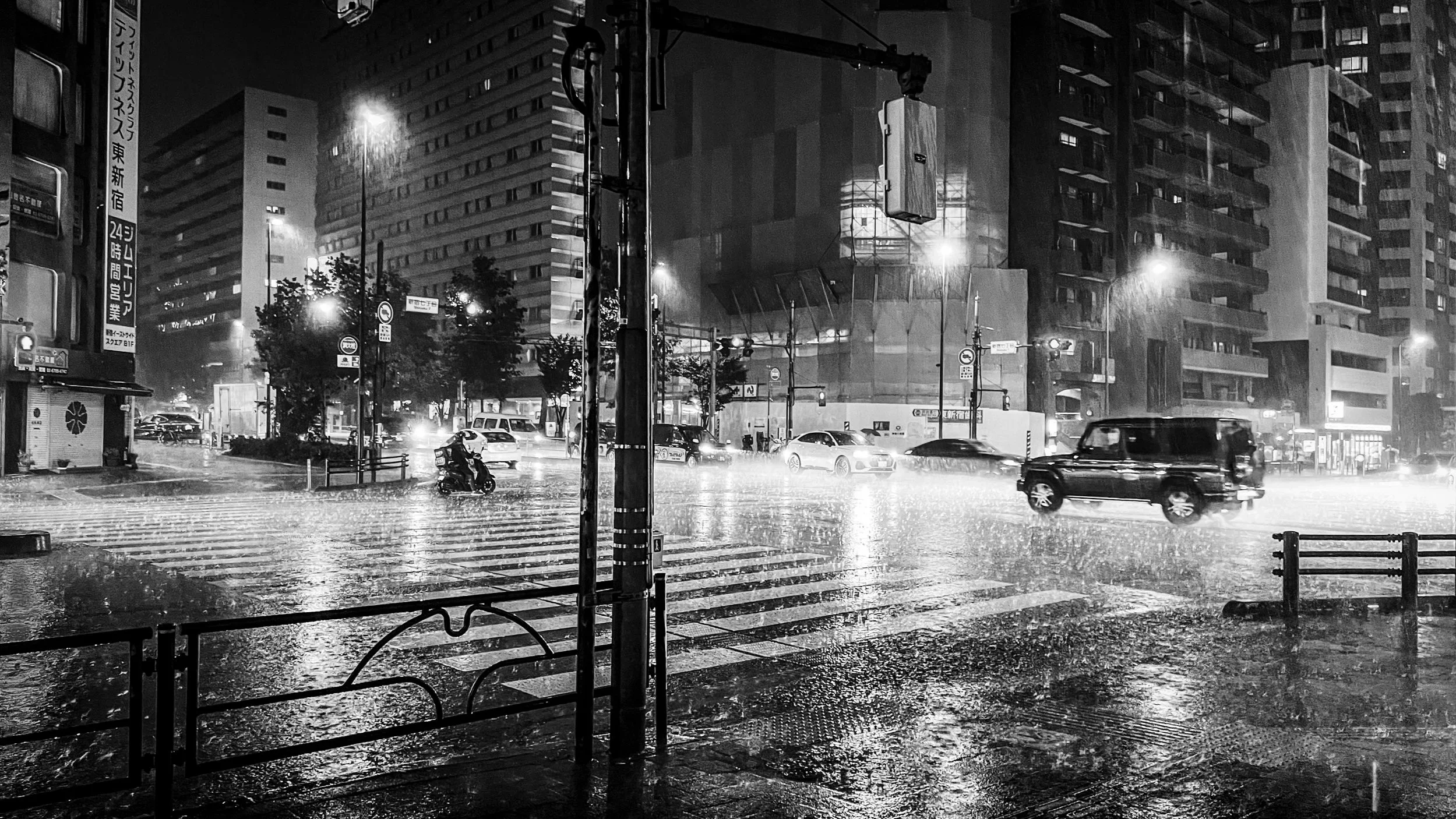 CHUVA+NOITE+TOKYO-3.jpg