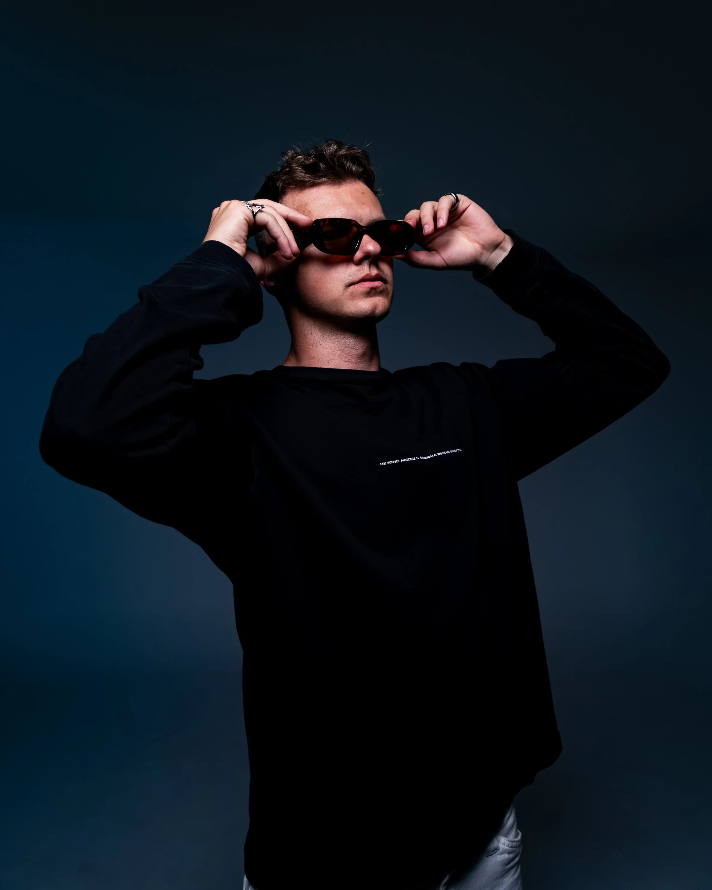 OLLY WATT - EPK