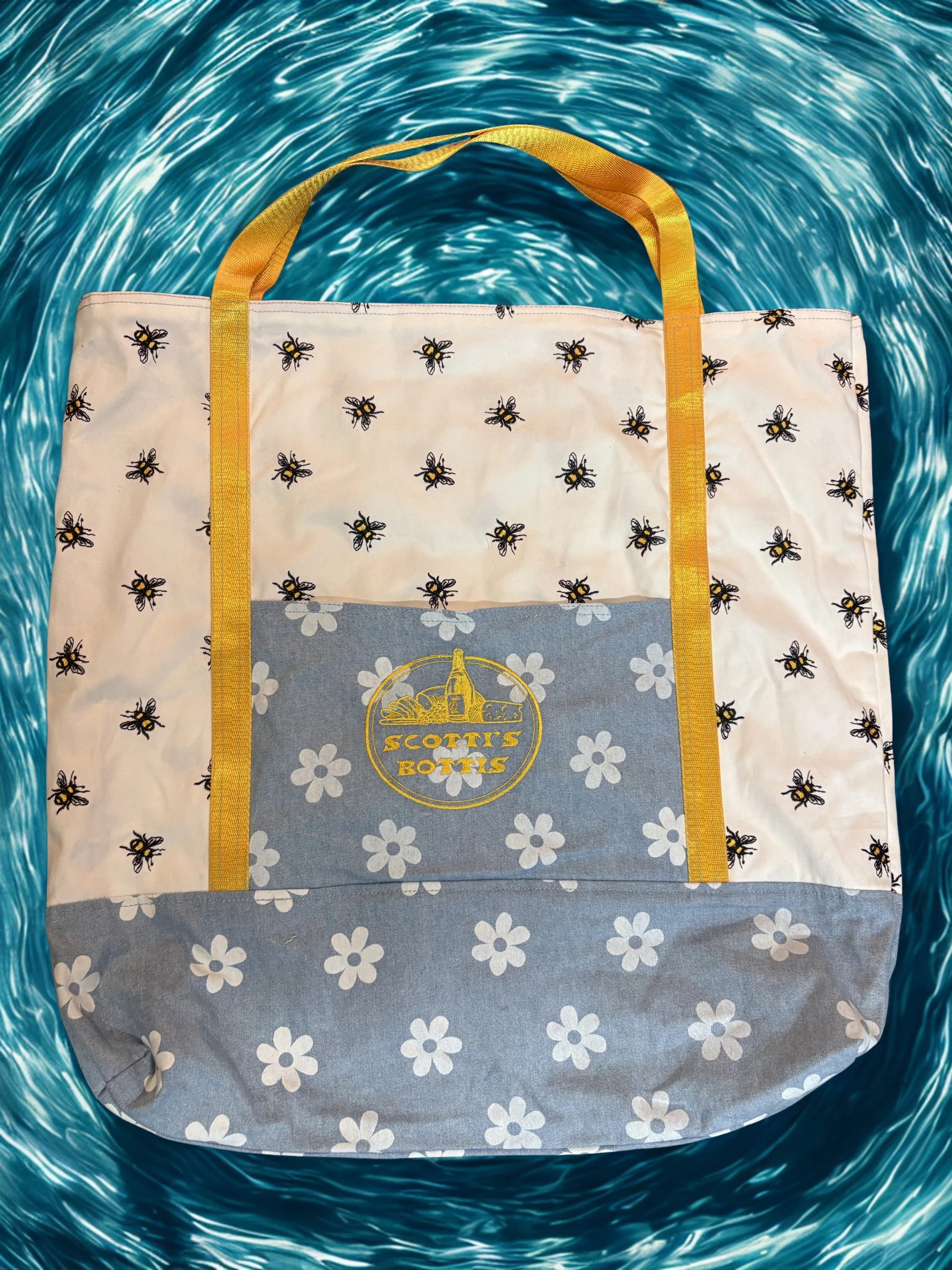 The Bees & Daisies Tote