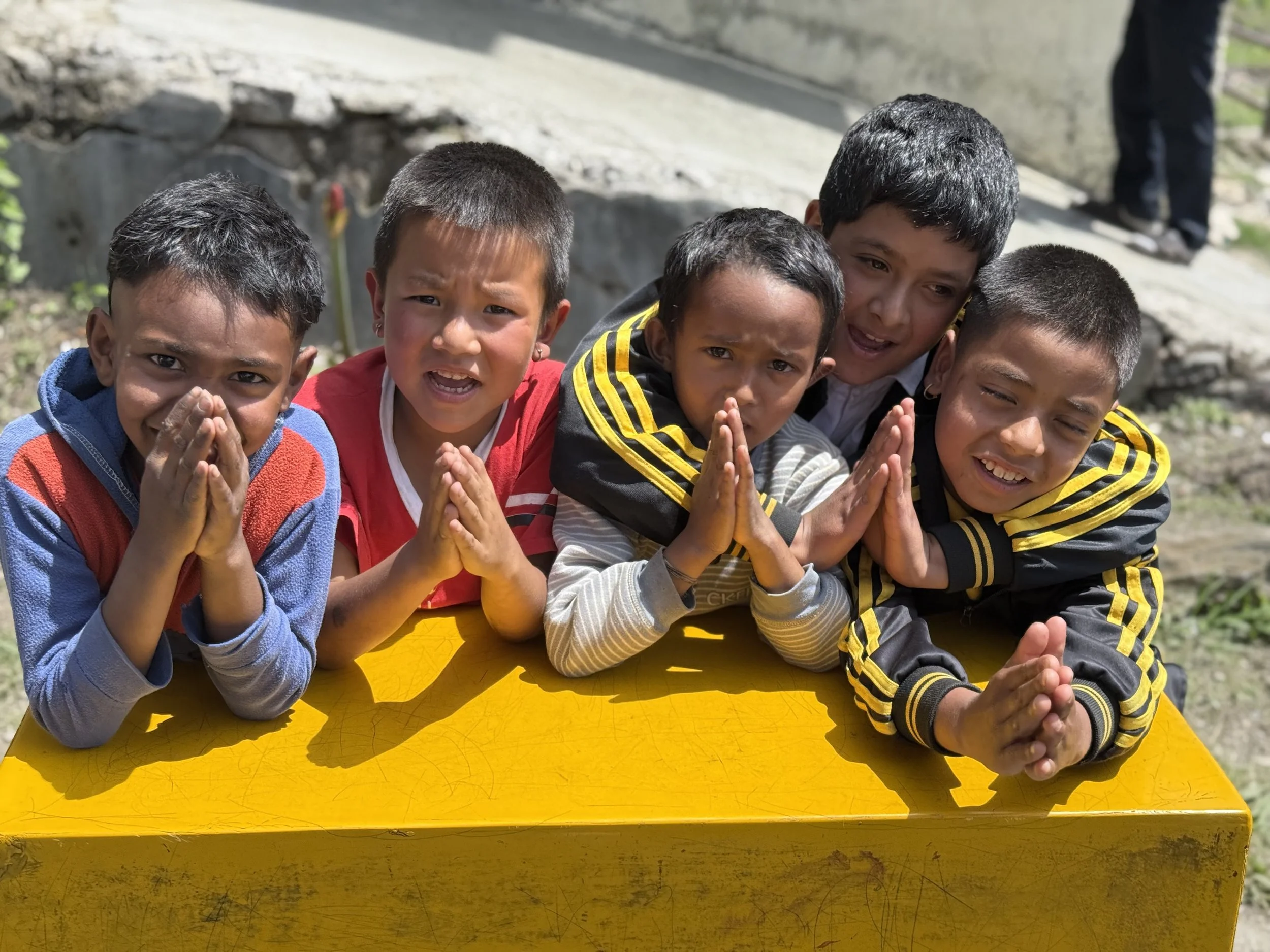 Kinder in Karthali