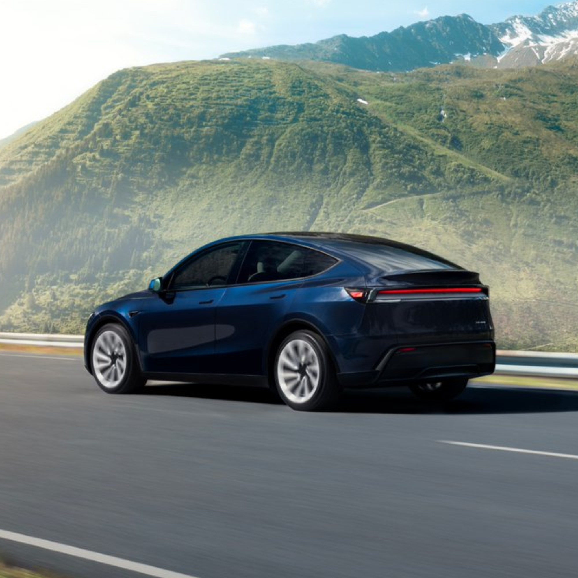 TESLA MODEL Y PREMIUM