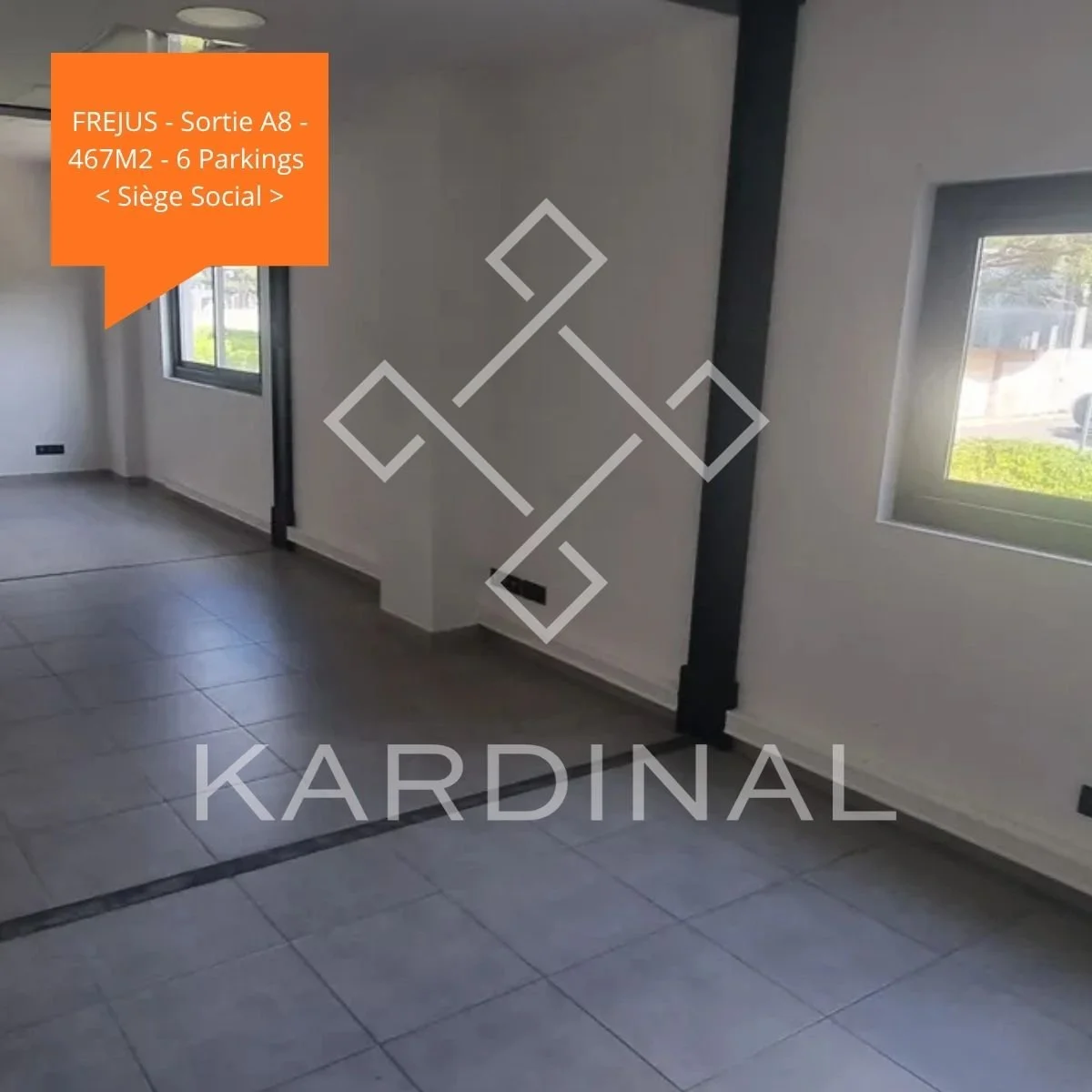 Frejus - Bureaux Capitou 457M2