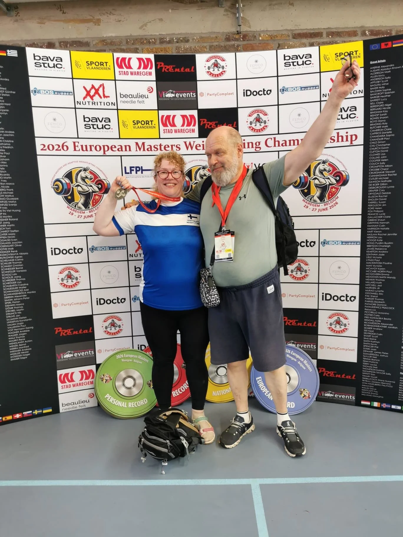 Anne ja Jonna loistivat Keski-Euroopan helteess&auml;! ☀️

KJ:n Anne Kumpula ja Jonna Liius osallistuivat Belgian Waregemissa 19. - 27.6.2026 pidettyihin painonnoston Masters EM kisoihin. 

Annelle vakuuttavan kisan tuloksena hopeaa sarjasta N55v/+86