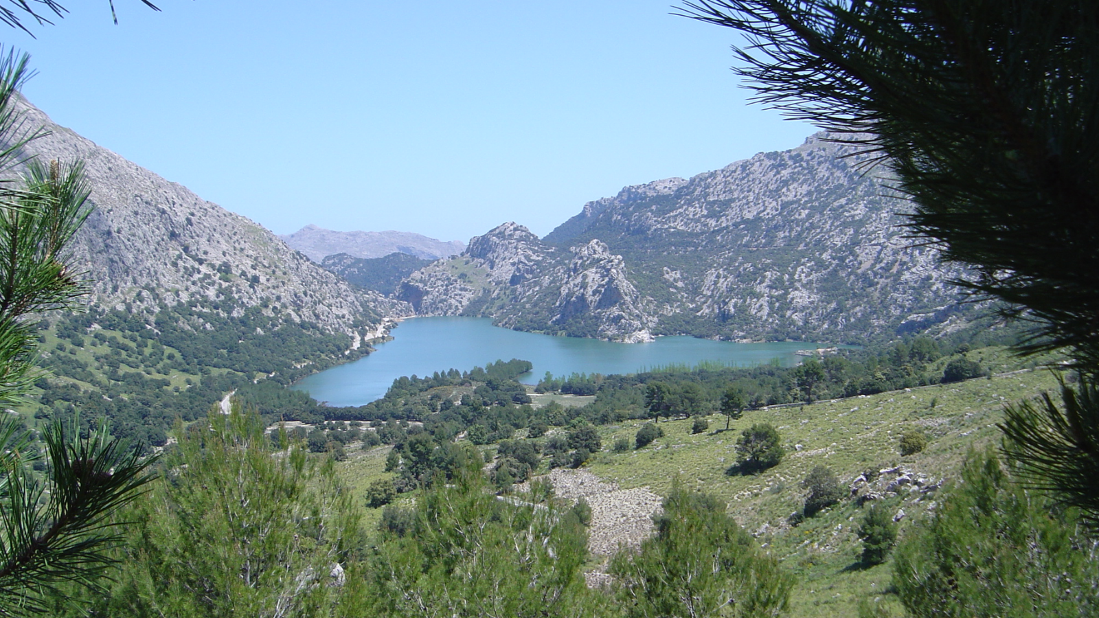 Mallorca es una de las regiones que más agua embotellada consume en España