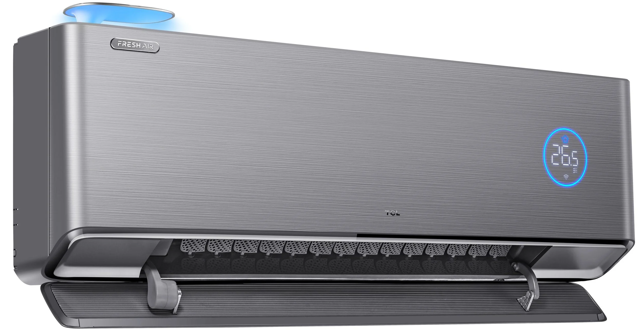 Moderná nástenná klimatizačná jednotka s digitálnym displejom zobrazujúcim teplotu 22,5 °C a ikonou Wi-Fi pripojenia, v striebornom brúsenom kovovom prevedení.