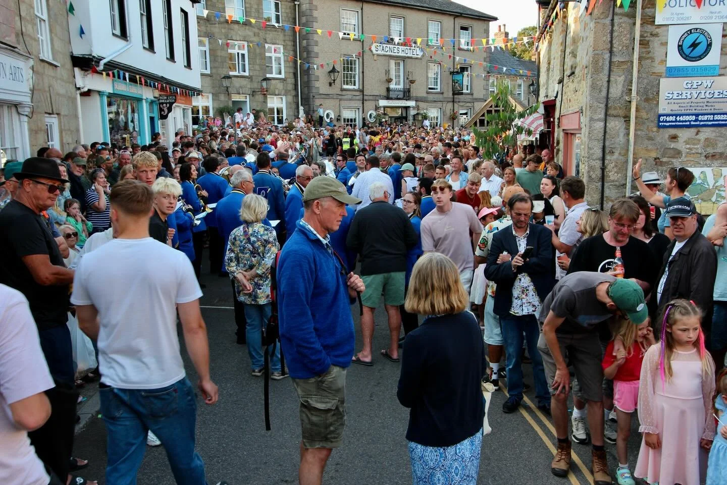 Even if you&rsquo;re not going to enter the Carnival this year&hellip; you can still be a part of it. Come along and support, the crowd always shows great support and creates an amazing atmosphere! 🎉🎉🎉