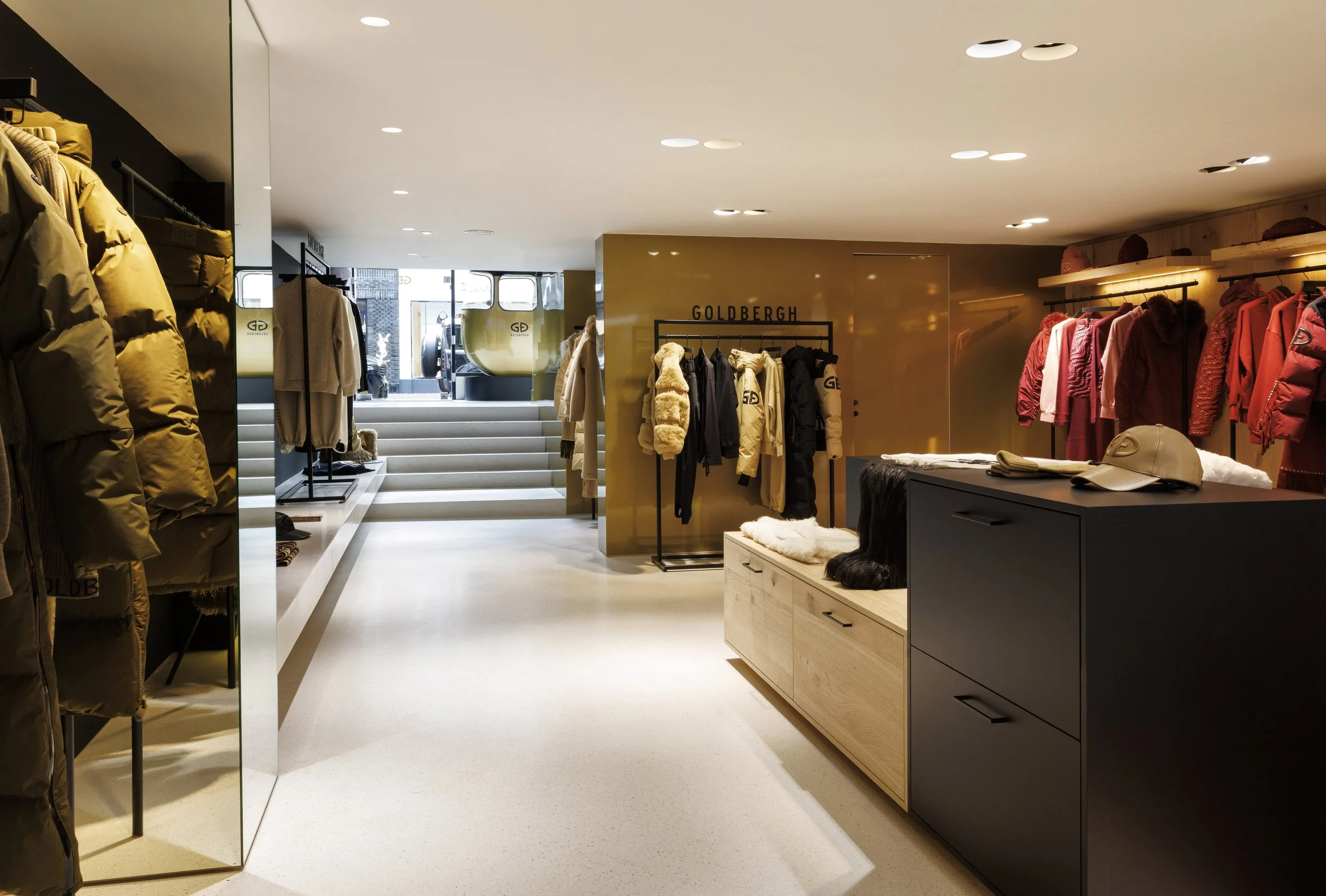 Goldbergh winkel13641.jpg