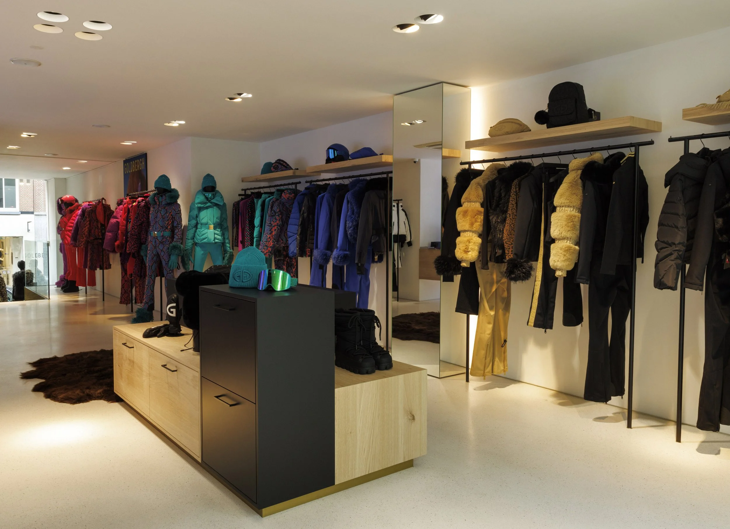 Goldbergh winkel13828.jpg