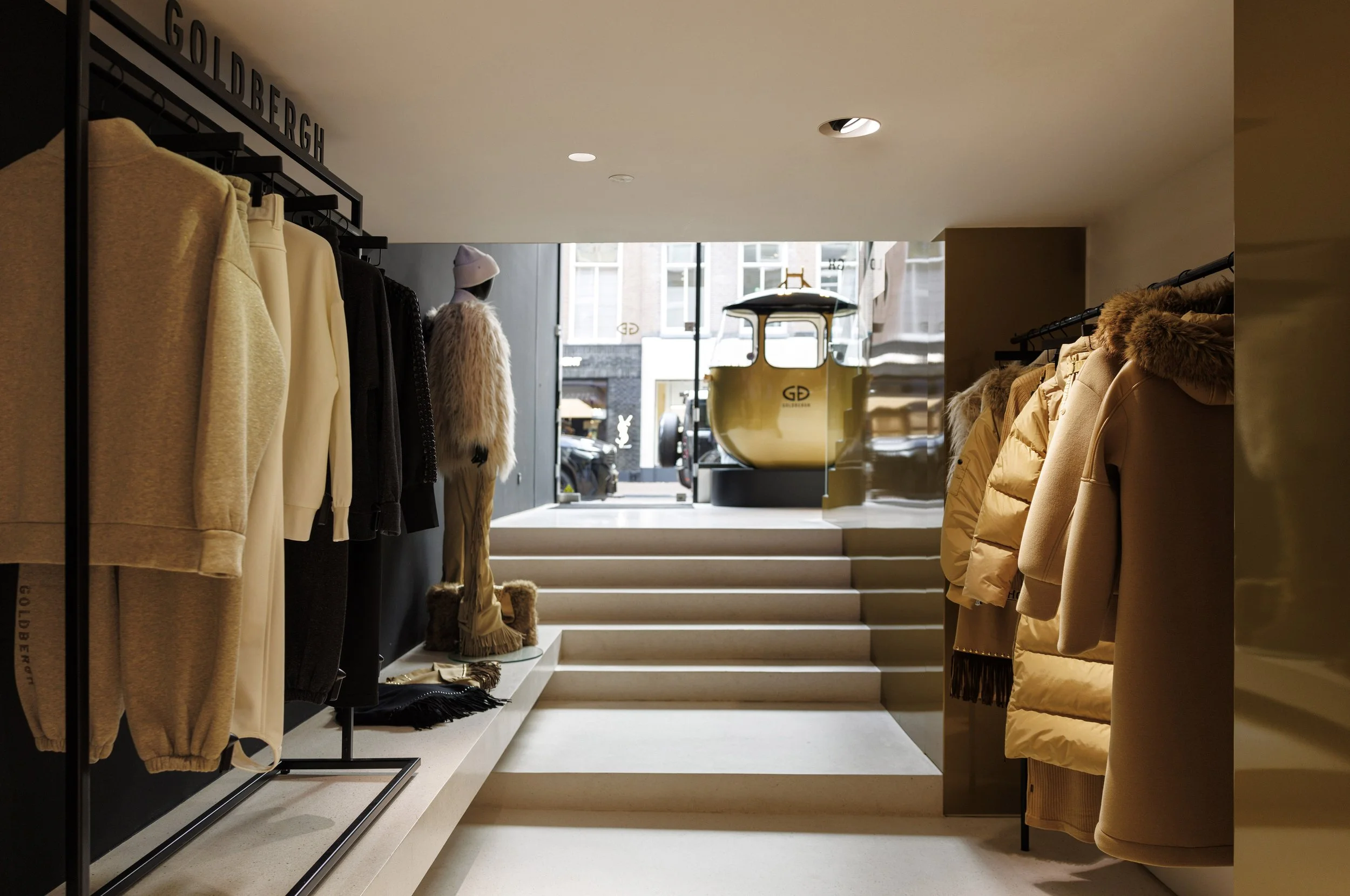 Goldbergh winkel13671.jpg