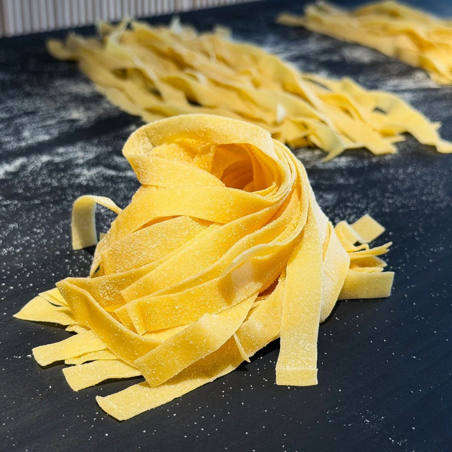 生 tagliatelle！　　30秒-1分ですぐ出来上がります。　＃生パスタ ＃自家製ソース ＃奈良 ＃イタリア料理 ＃帯解