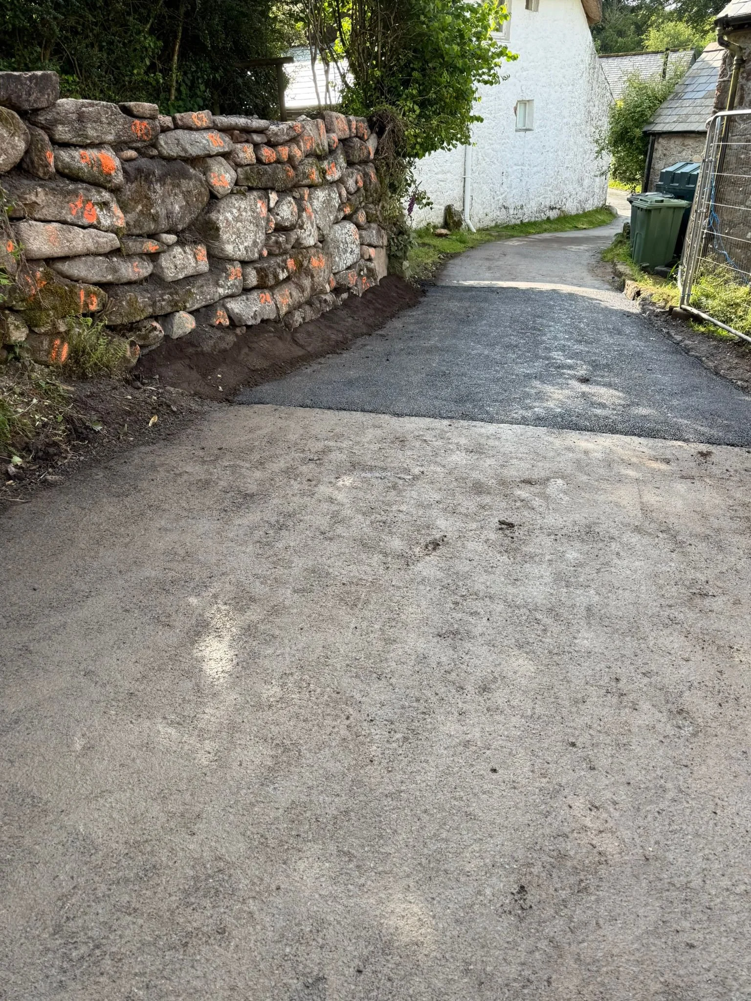 Small Hard Landscaping/Paving/Driveways/Road Surfacing  From £1,500+ (written spec + fixed price)