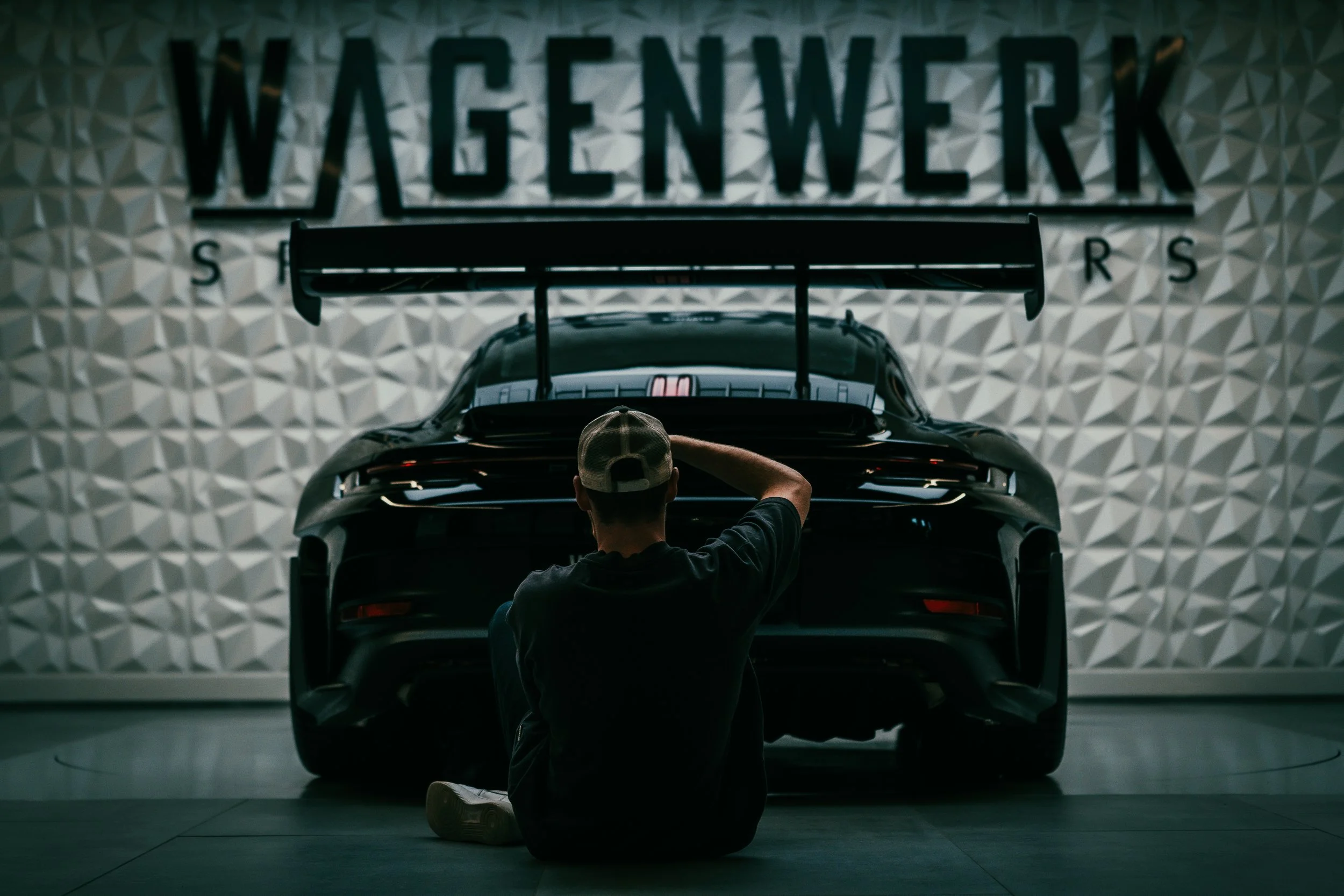 Cars & Brands (hier zum Video)