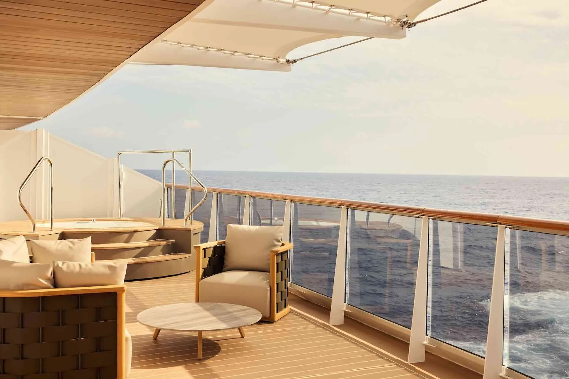 explora travel advisor