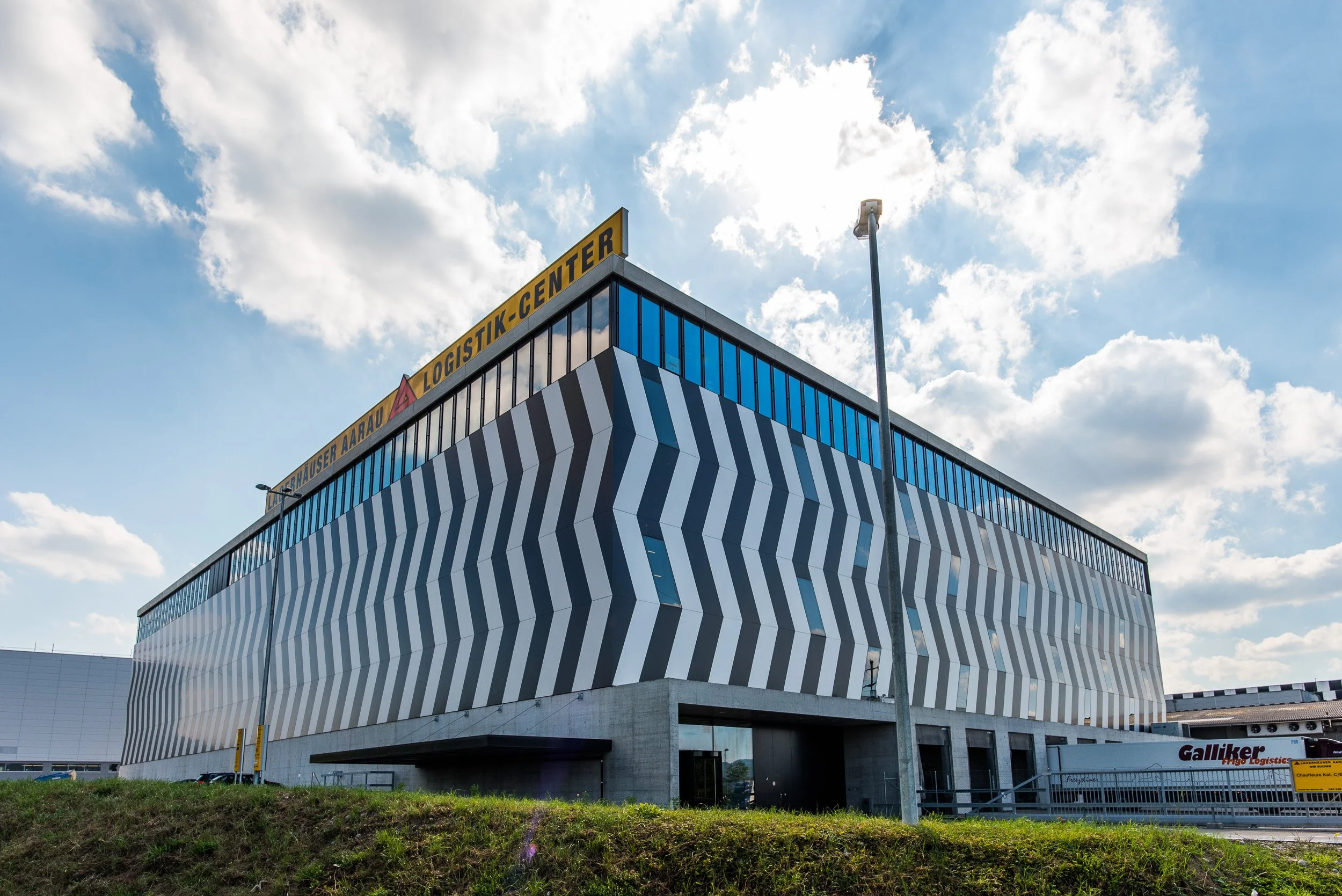 USM_4364.jpg