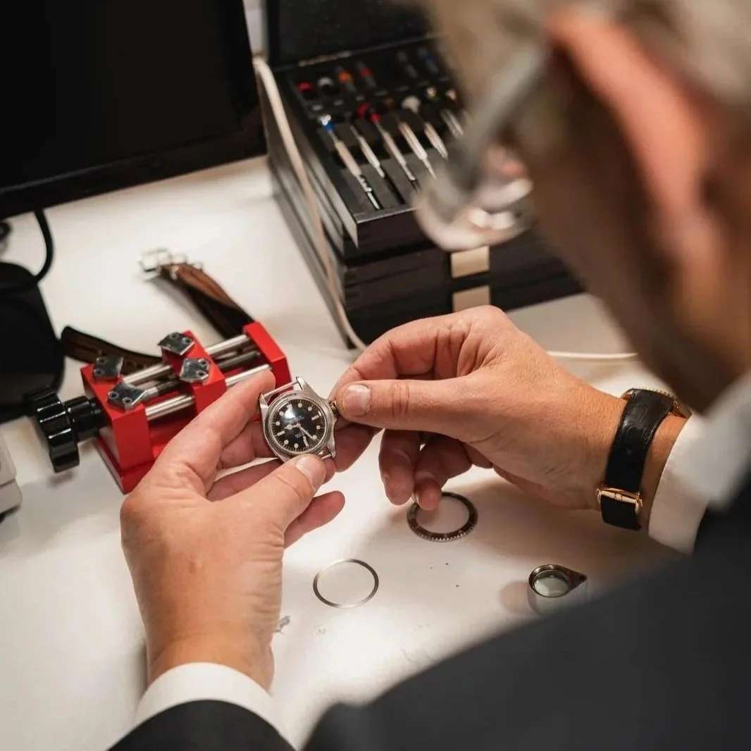 Watch authentication and inspection process by specialist