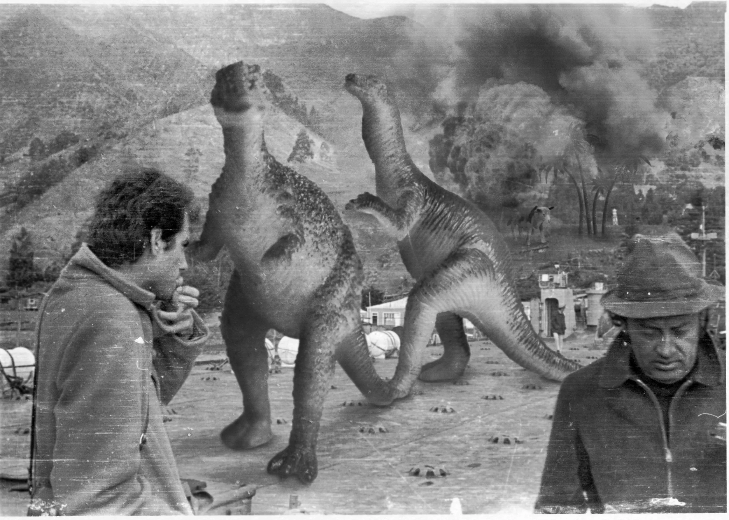 dinos grande.jpg
