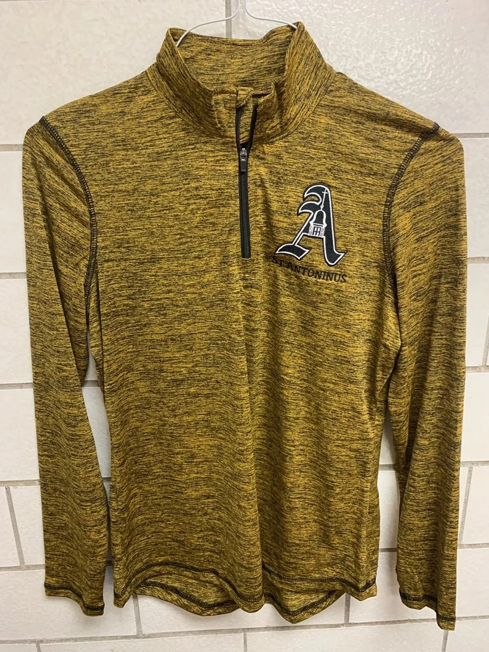 Ladies Embroidered 1/4 Zip