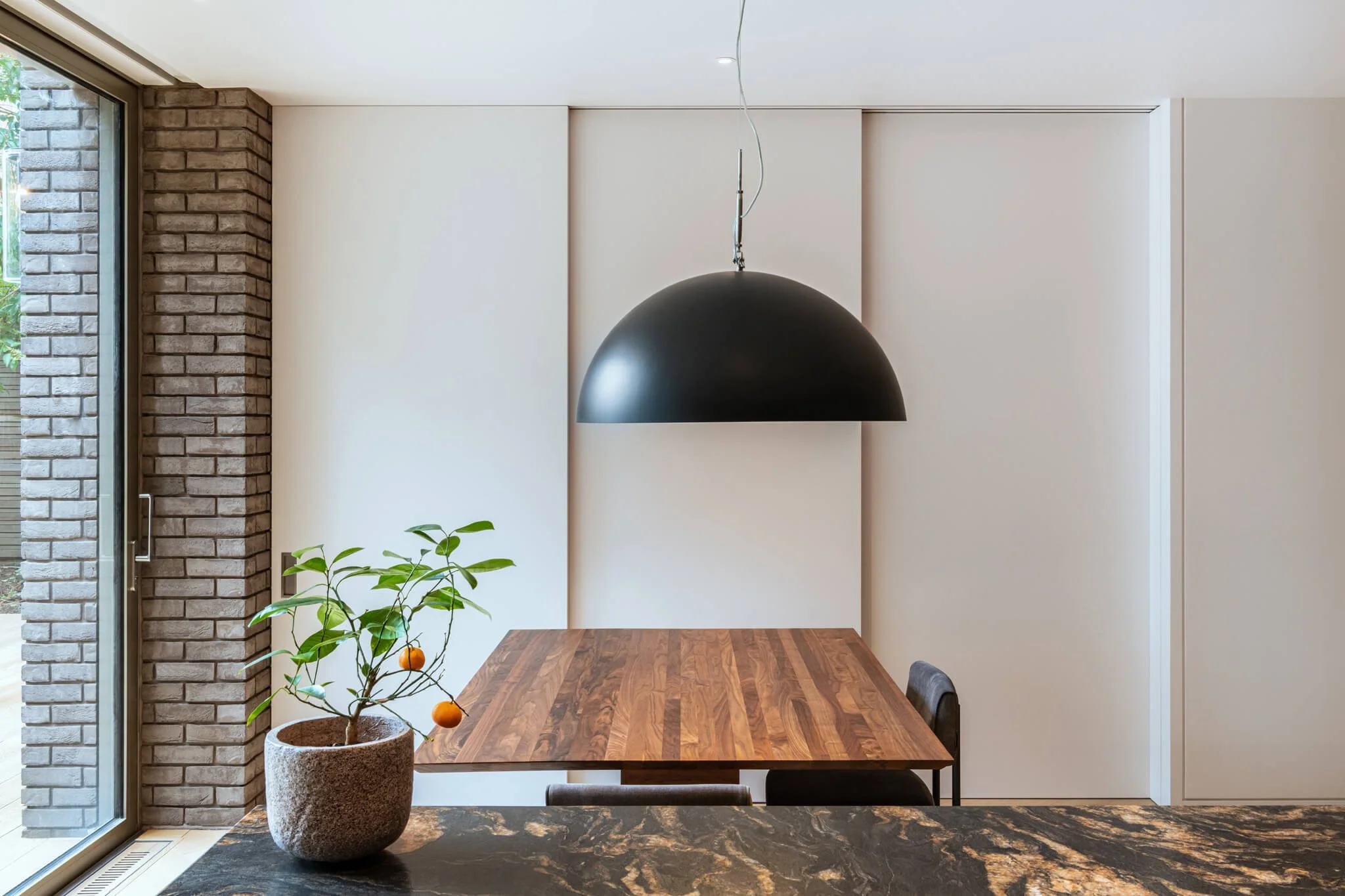 facing door slides - kitchen.jpg