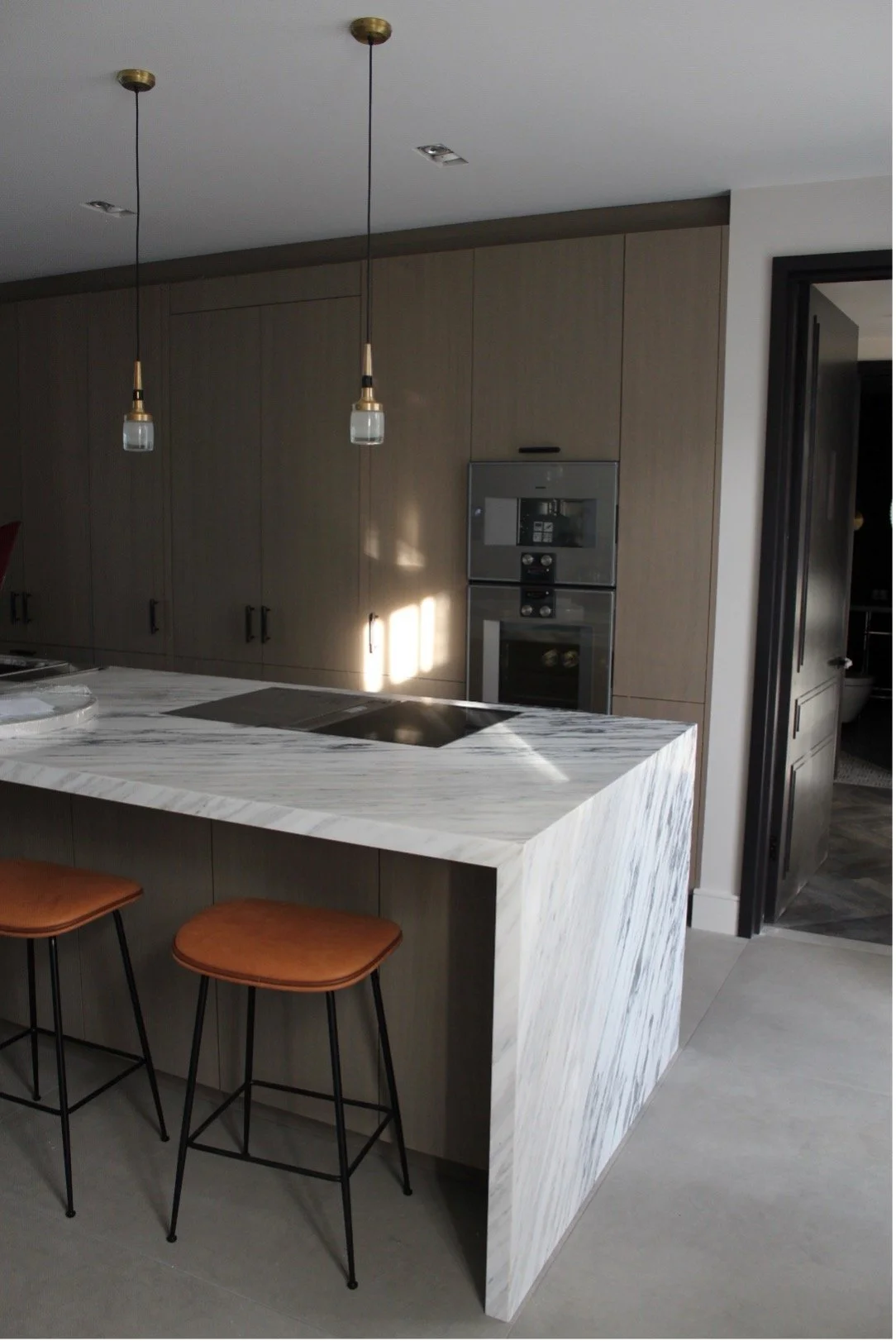 Kitchen Island.jpg