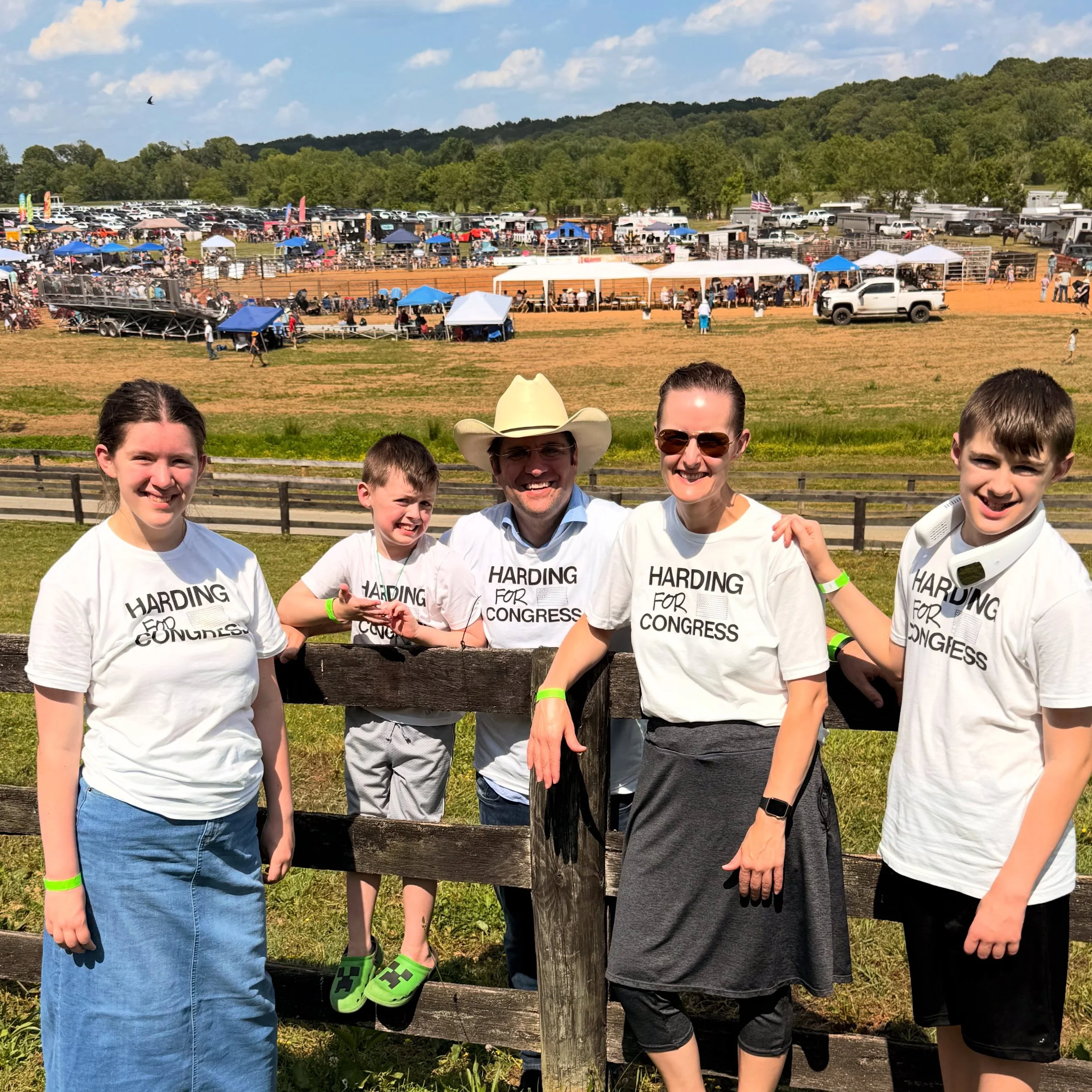 Fun time with family, business owners and residents all across the district out at the Rodeo Town at the Inn at Kellys Ford @innatkellysford 🇺🇸 with the Culpeper Rodeo Company!!