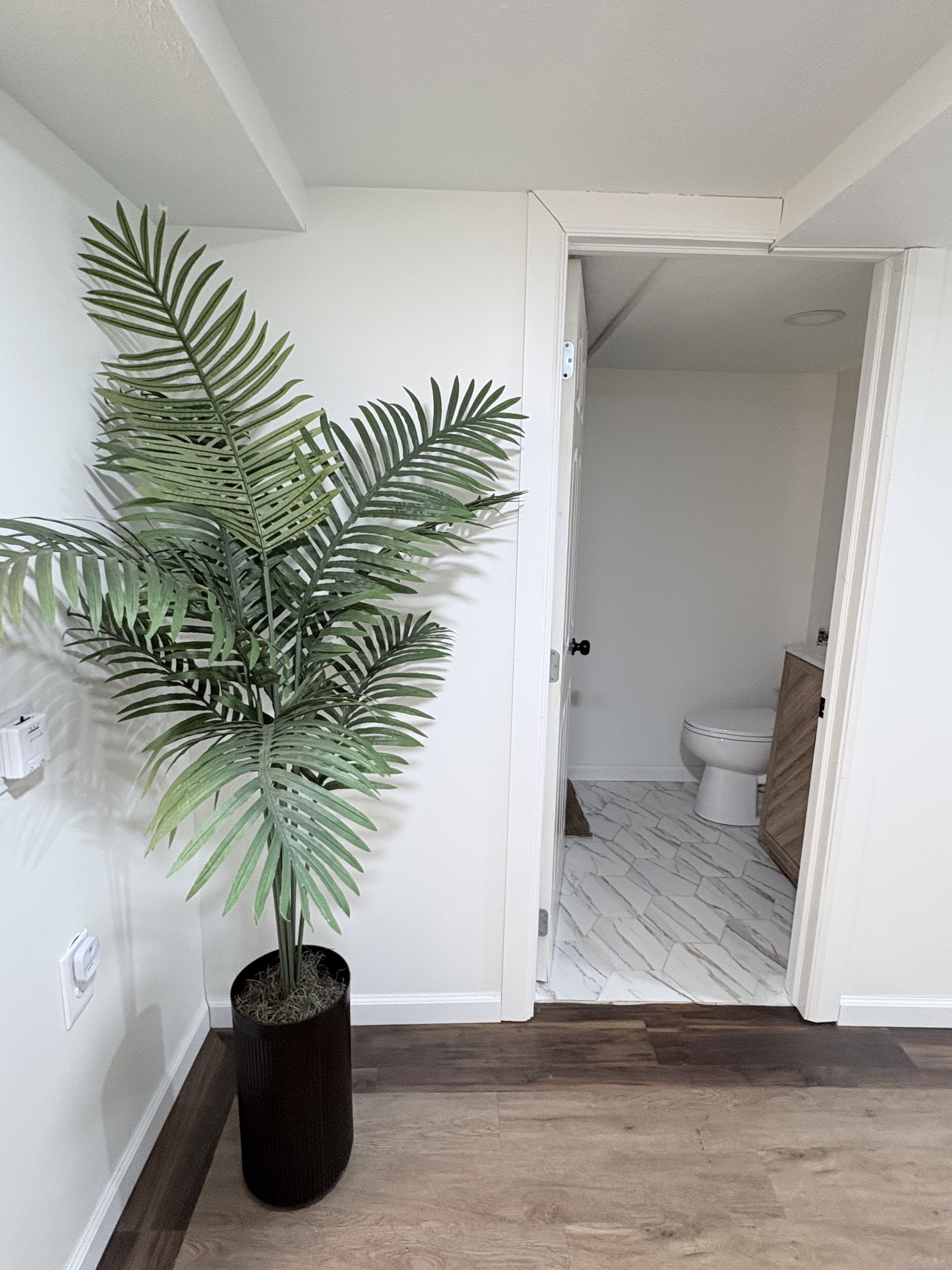 modern bathroom 