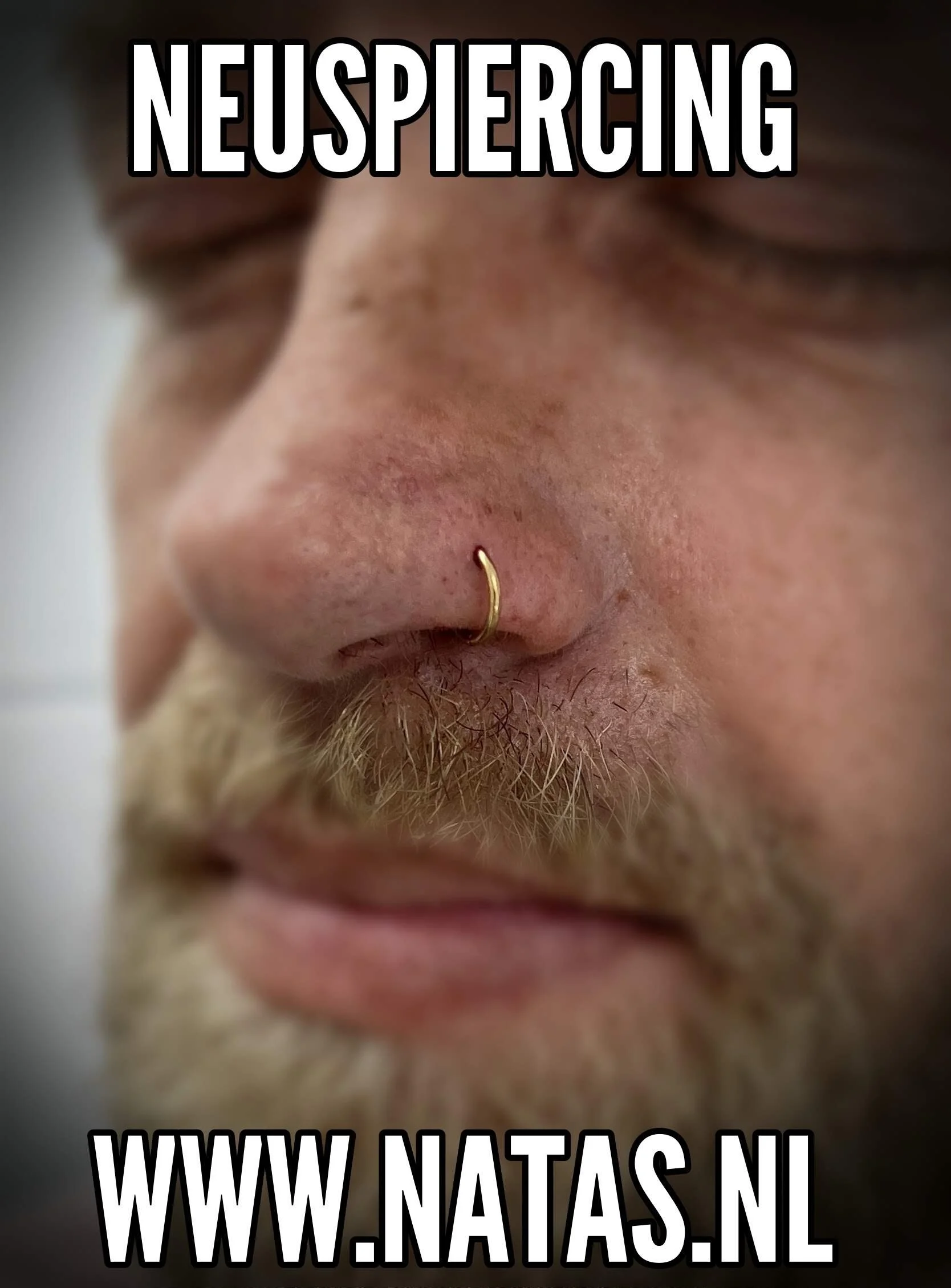 Neus piercing man