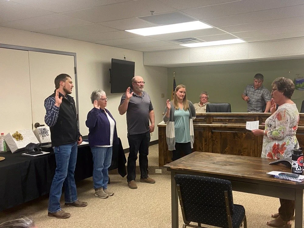 Leadership is about the foundation.

There has been some great discussion lately about the many issues facing Rio Blanco County&mdash;from energy policy and small business regulations to the "small" bills being pushed at the state level. It
