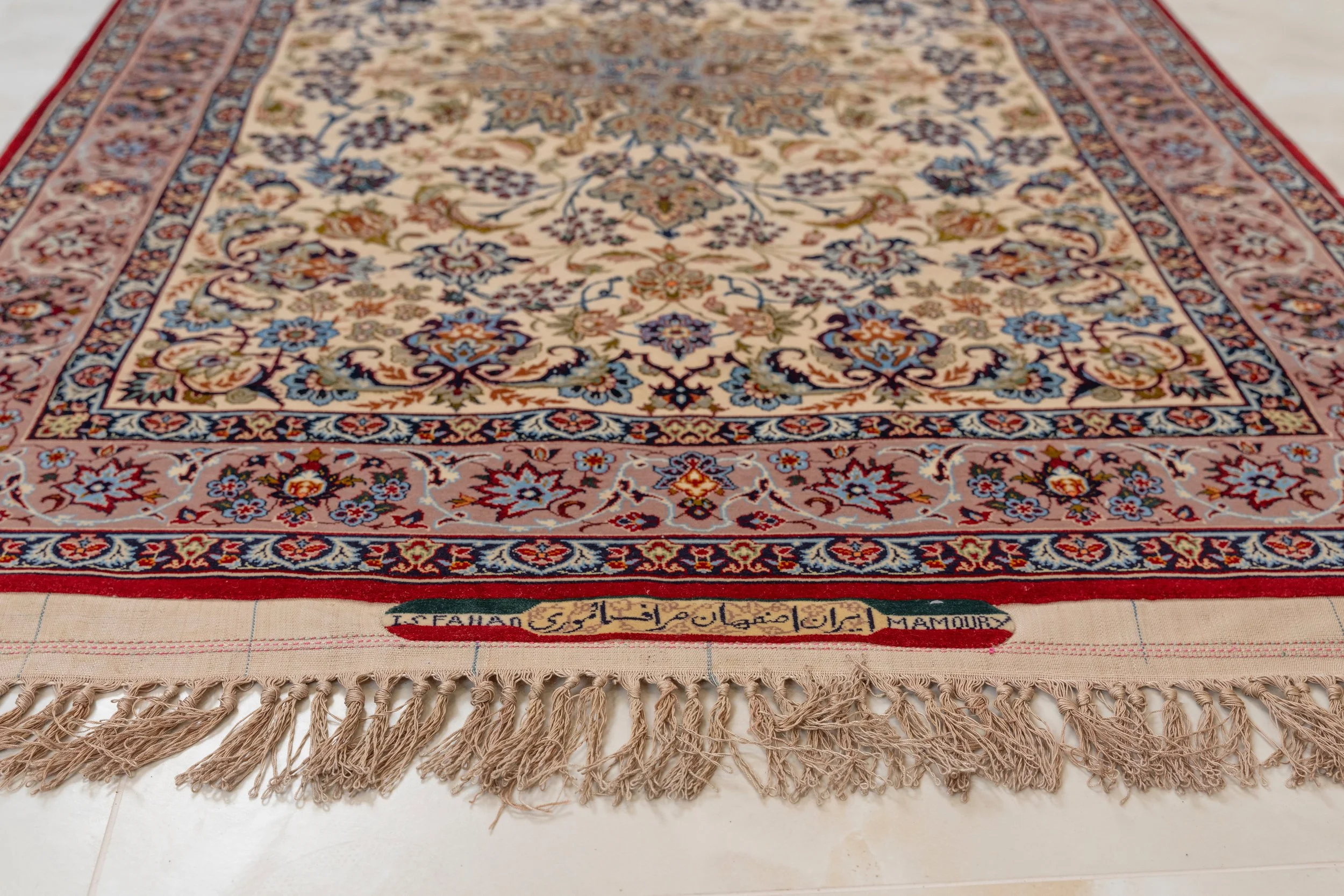 Hand-Knotted Isfahan Persian Rug – Floral Medallion Design