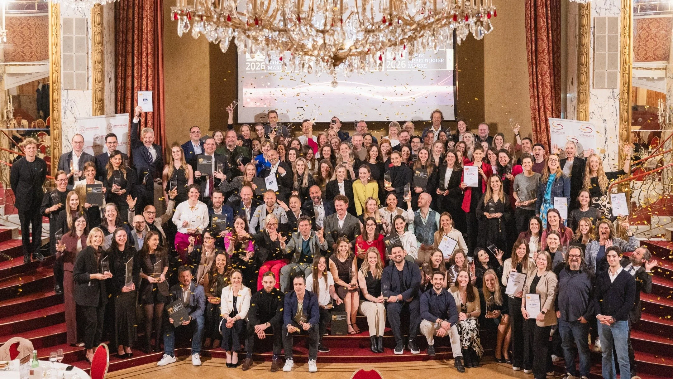 🥈Silber beim #EmployerBrandingAward &bdquo;Beste Arbeitgebermarke 2026".

Wir sind unglaublich stolz auf die Zusammenarbeit mit @strassen.nrw 🎉🎉🎉

Aus 234 Einreichungen und den 70 nominierten Projekten vor Ort k&ouml;nnen wir es immer noch n