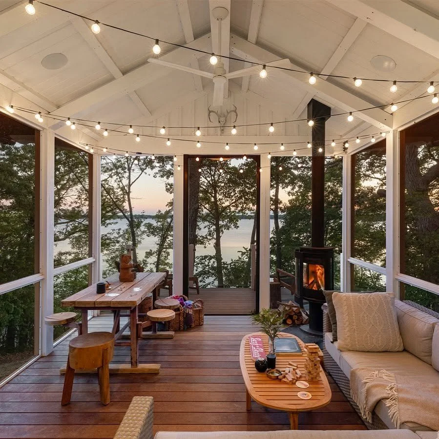 porch.jpg