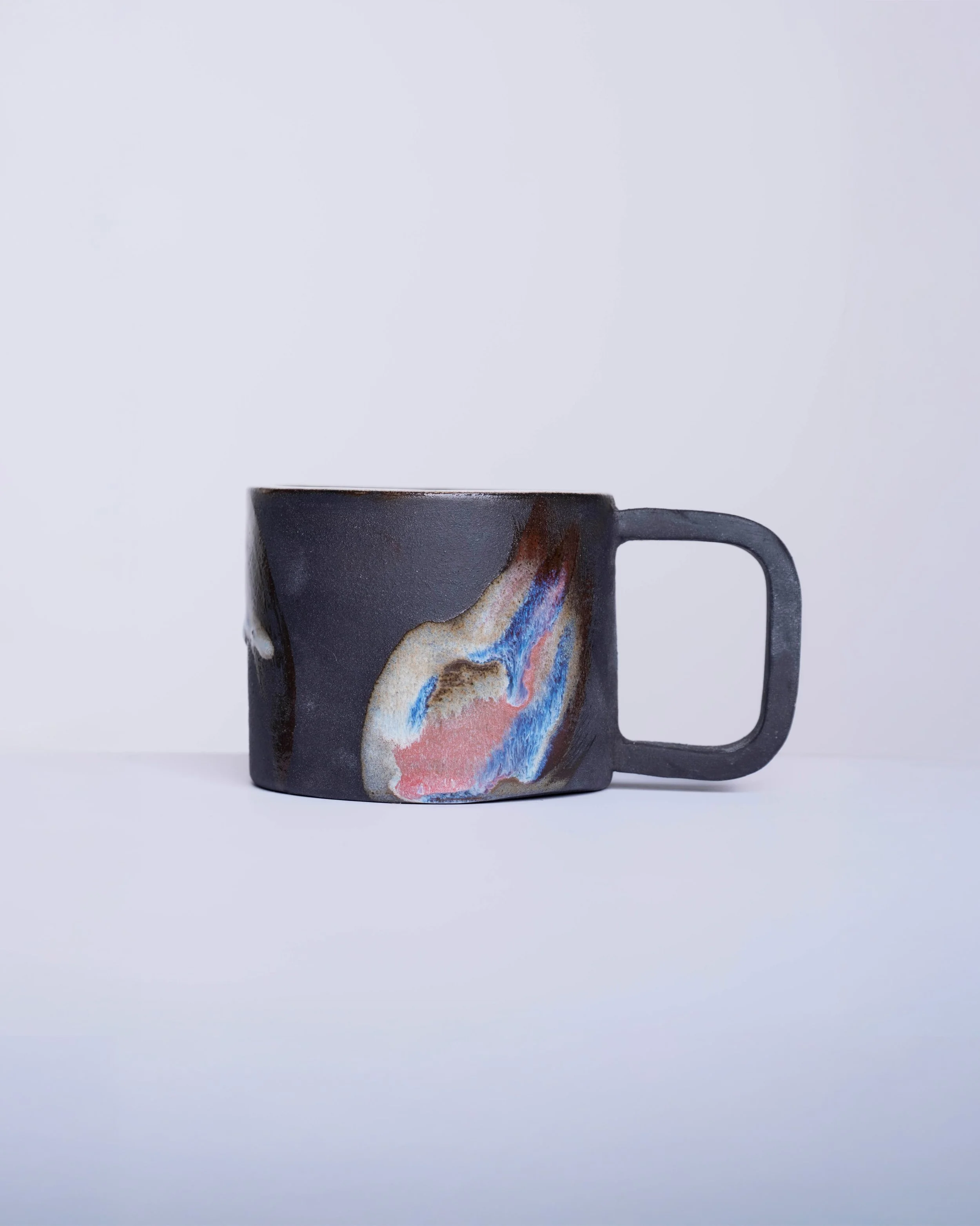 The Aurora Mug 01