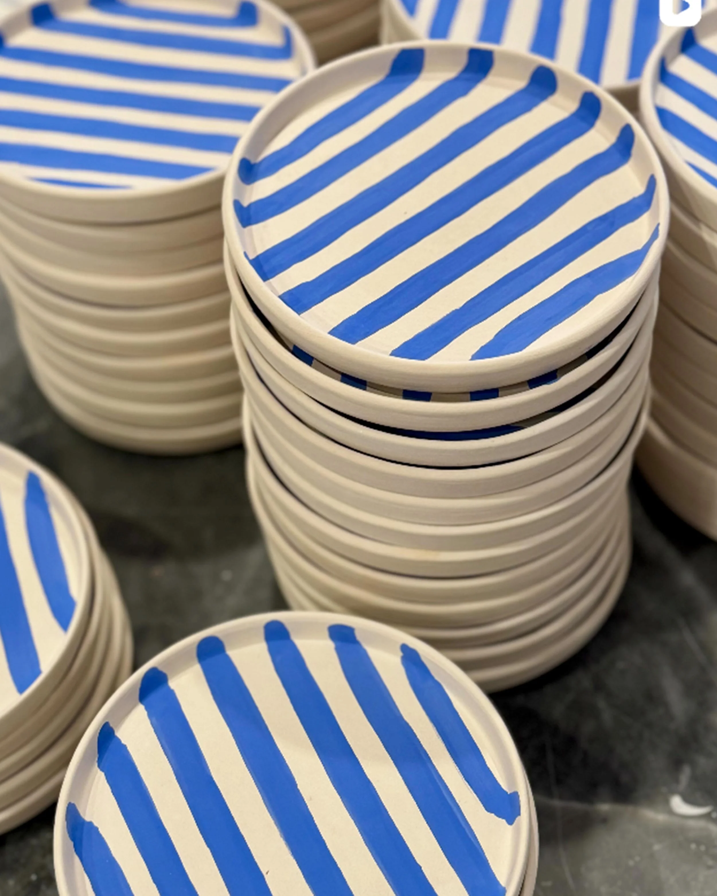 The Signature Stripe plates