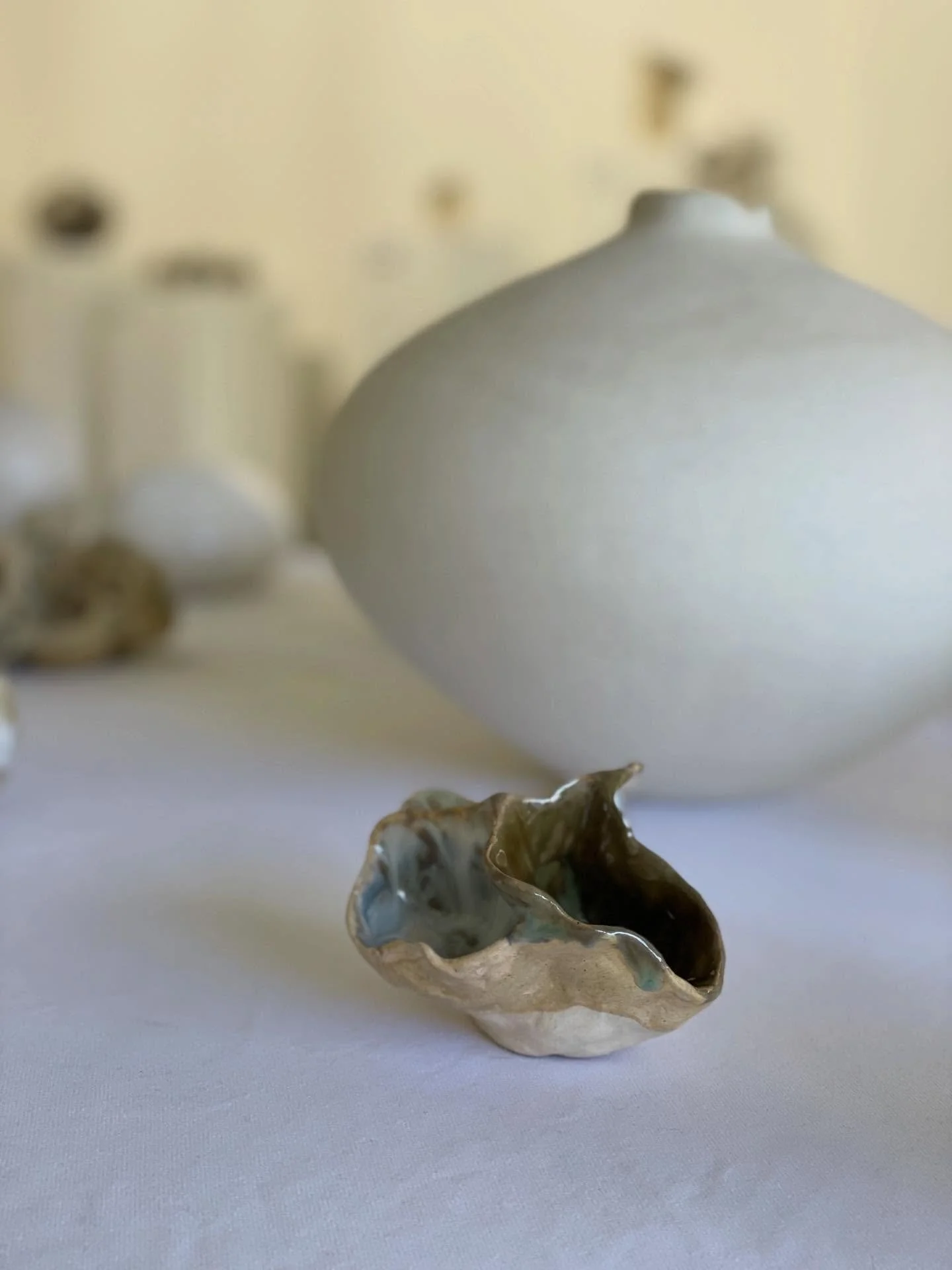 State of Truth II (2025)

Now showing at Drift Tide Form @phoenix_artspace until Sunday, 29 March.

This vessel blooms outward, its crevices distinct yet whole, expressing diverse truths, a body of plural voices, each striking in its difference, unif