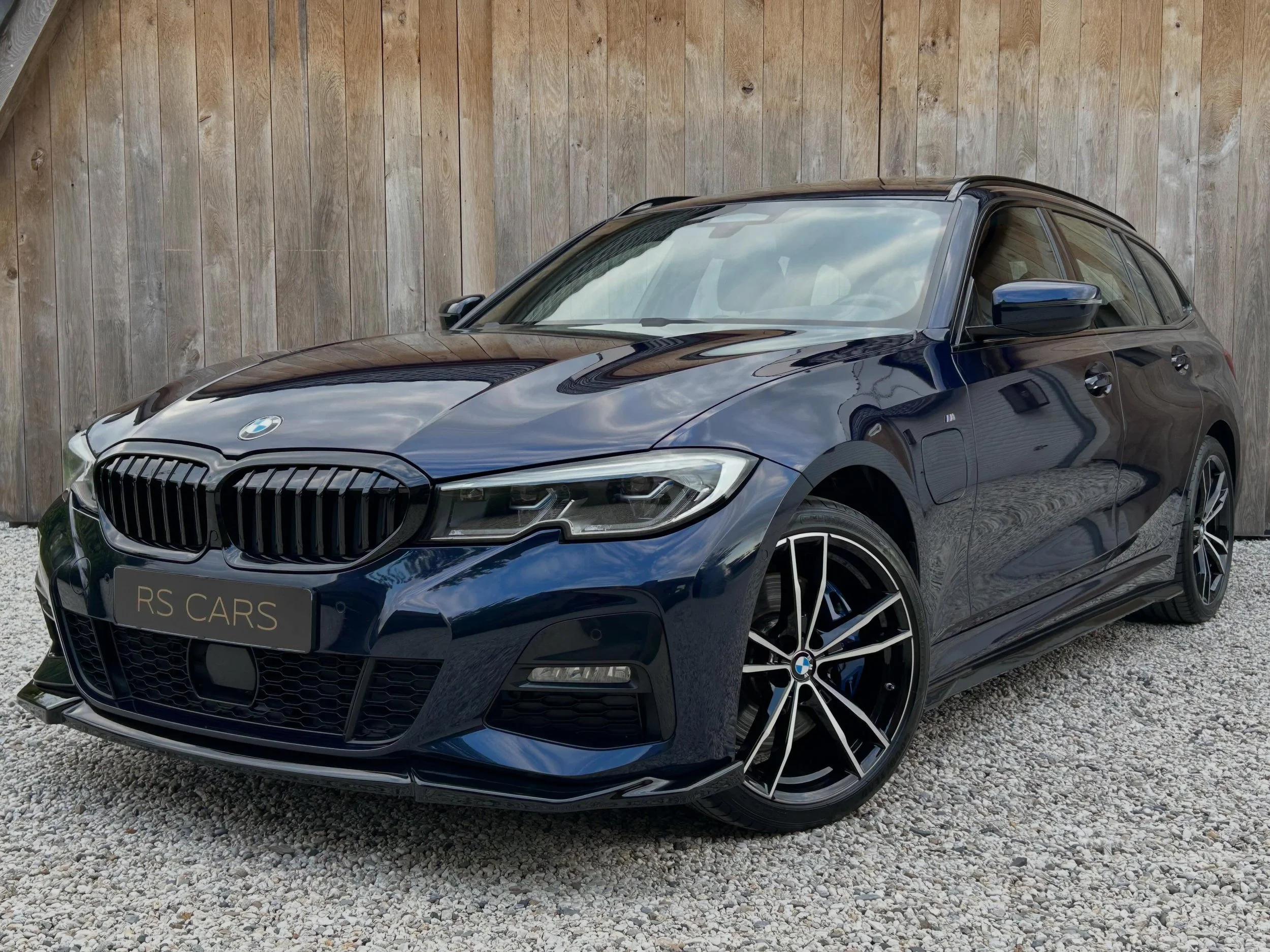 BMW 330e 2021 Tanzanite Blue - Full options