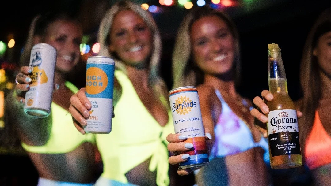 Which drink are you ordering from first round to last call this weekend? 🍹