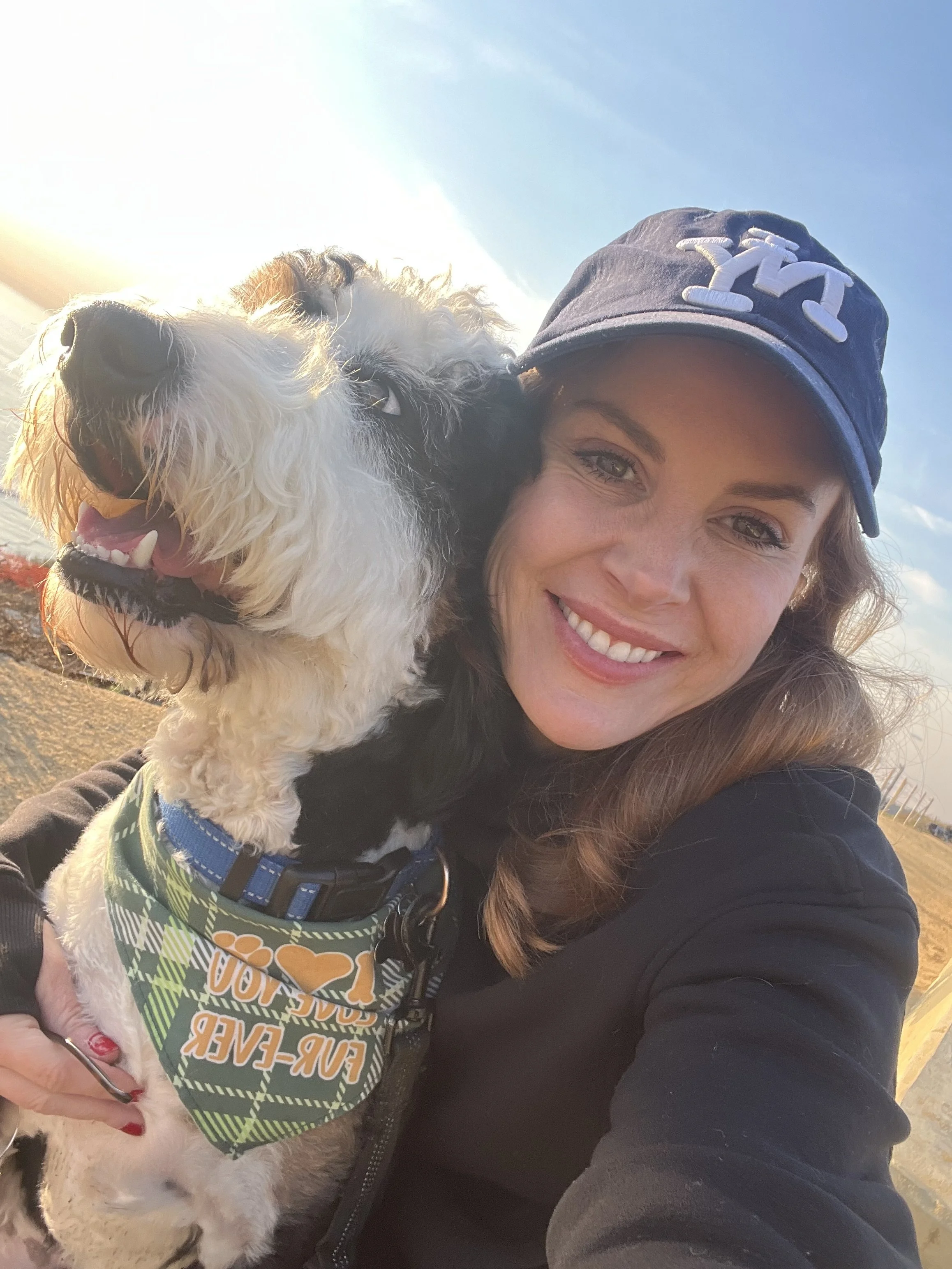 Dr. Lindsay, psychologist and therapy dog