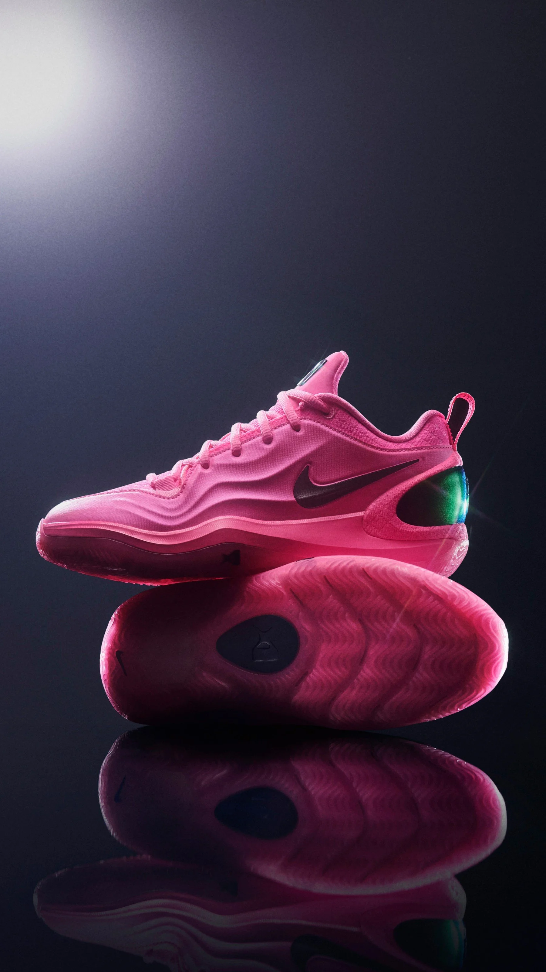 014_nike-atwo-apink-shoe-kids-1.jpeg