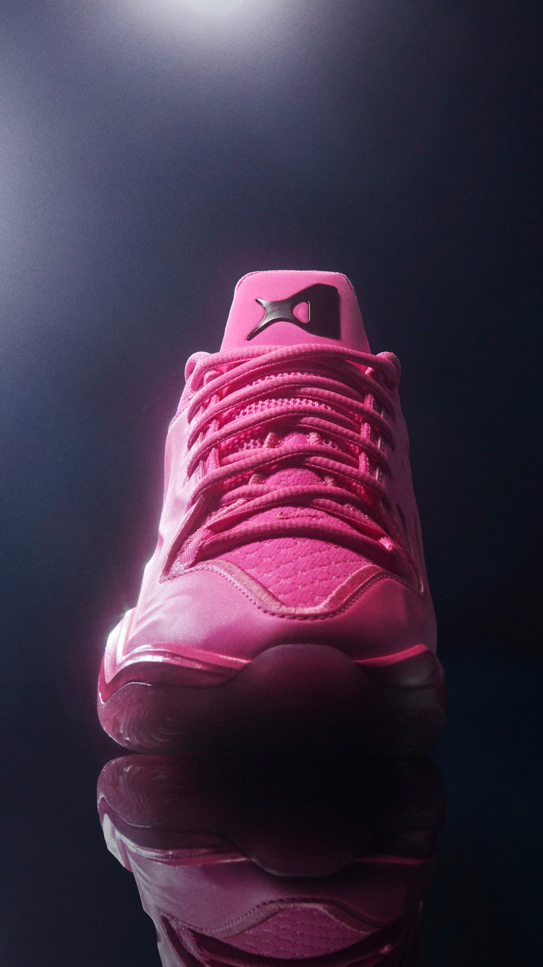 015_nike-atwo-apink-shoe-kids-2.jpeg