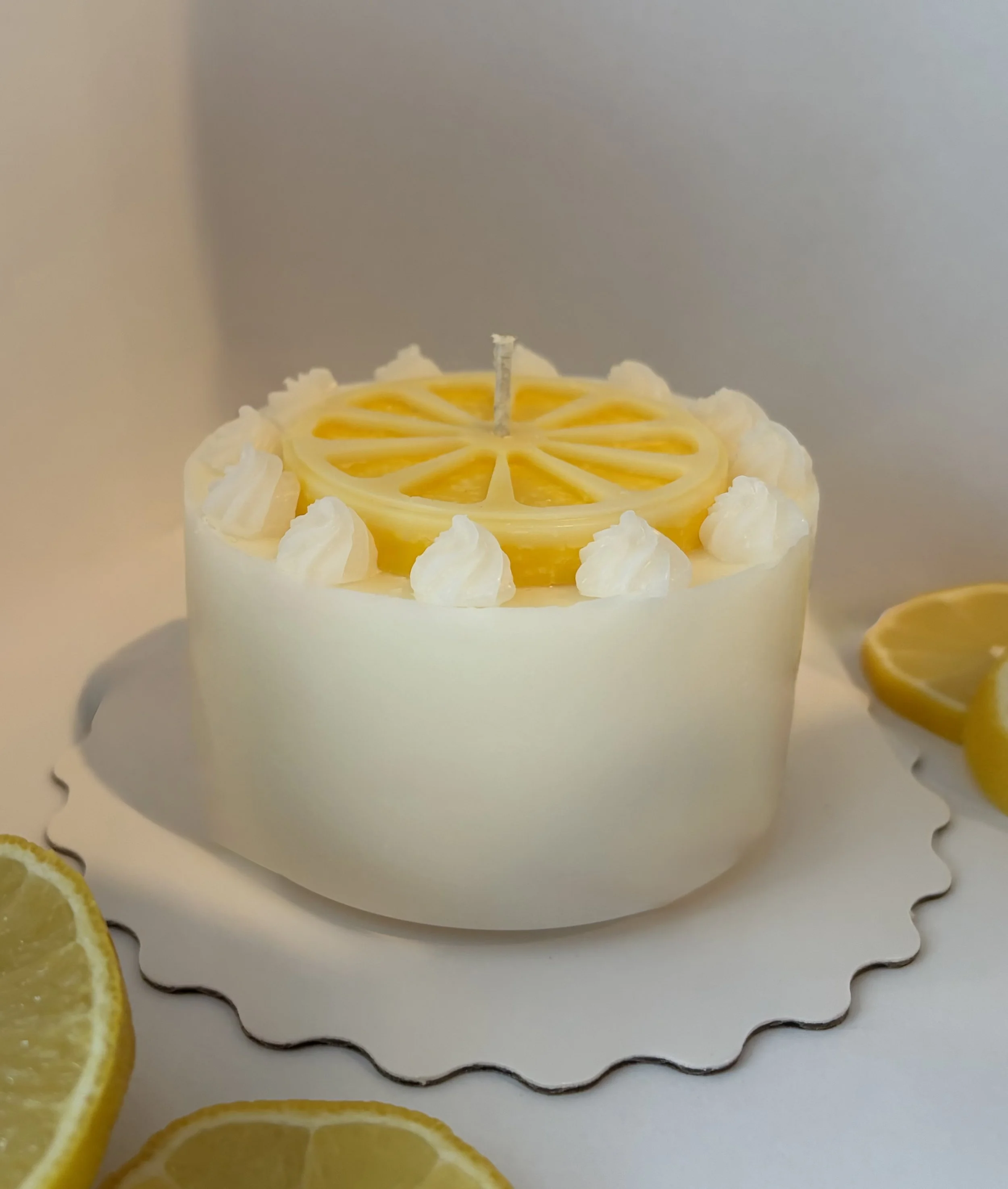 Sugared Lemon Cake Candle