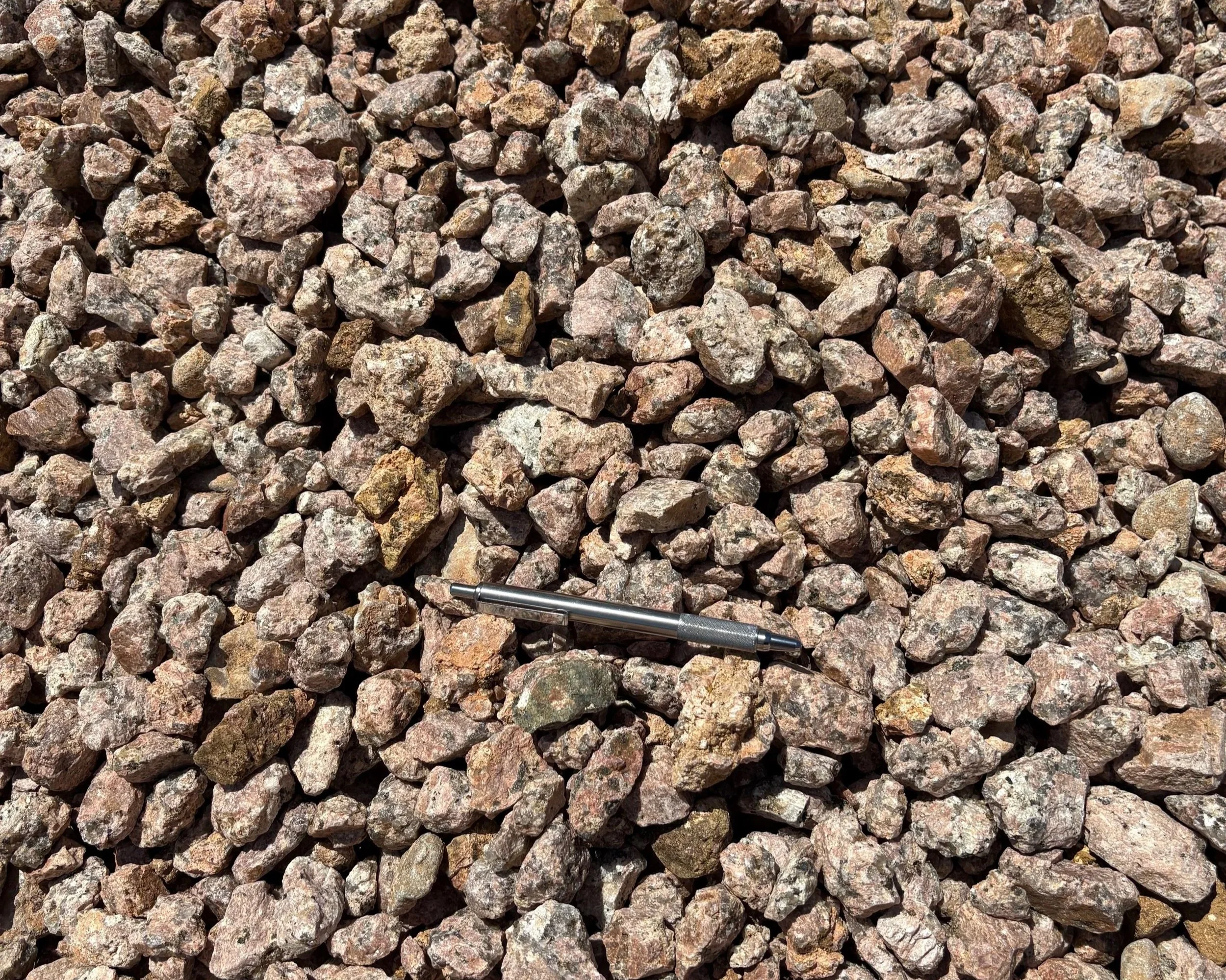 Crushed Granite 1" & over (coarse) - $125 per cubic yard || Best granite for erosion control, natural-look driveways, and drainage
