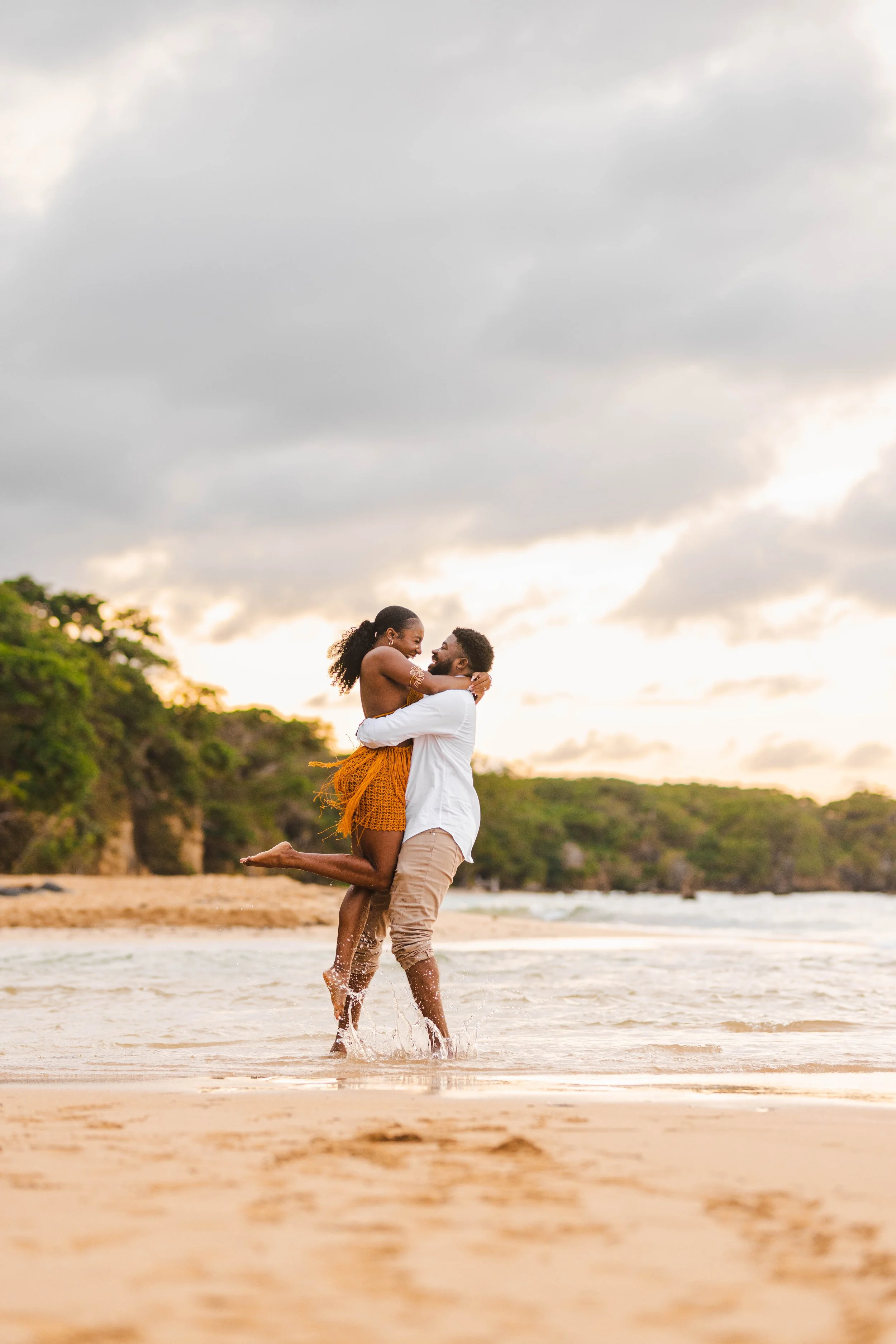 Engagement portrait session Ocho Rios, Jamaica — Jonsouthy