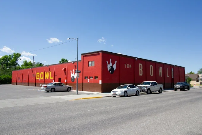 Bowling at The Bozeman Bowl