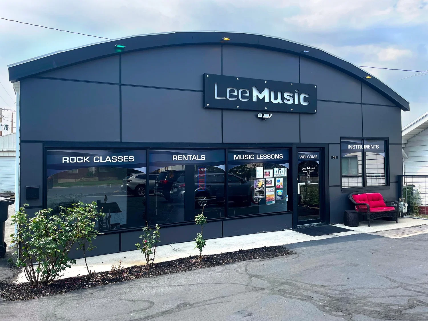 Lee Music