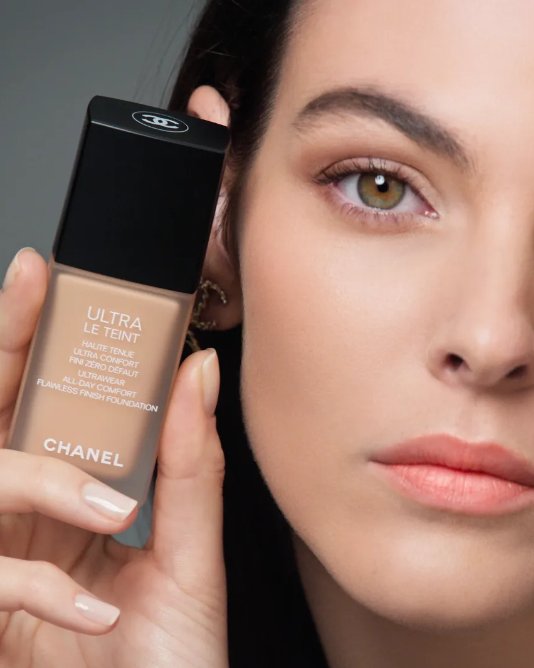 Chanel Ultra Le Teint Flawless Finish Foundation