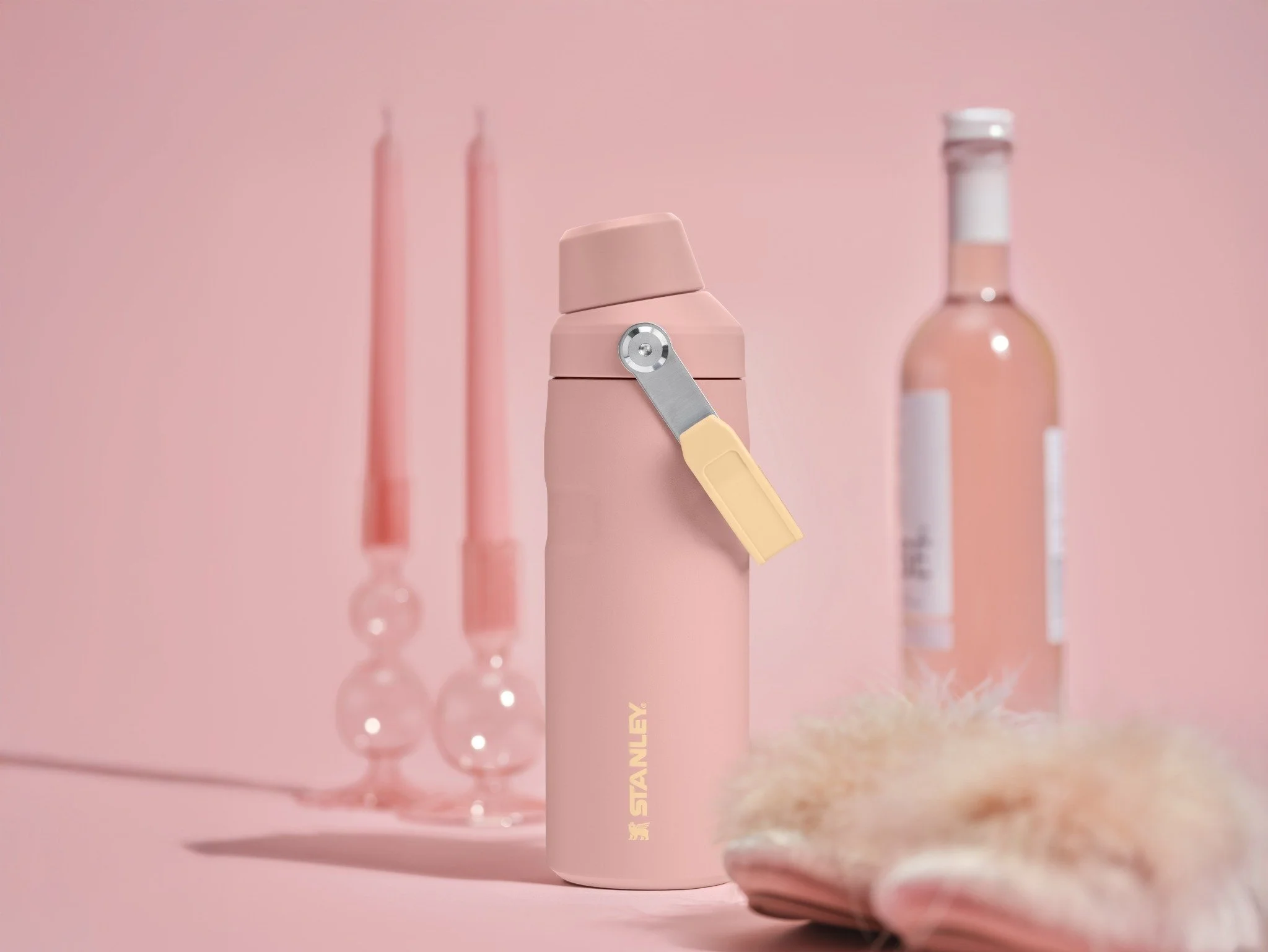 IceFlow Flip Straw Tumbler