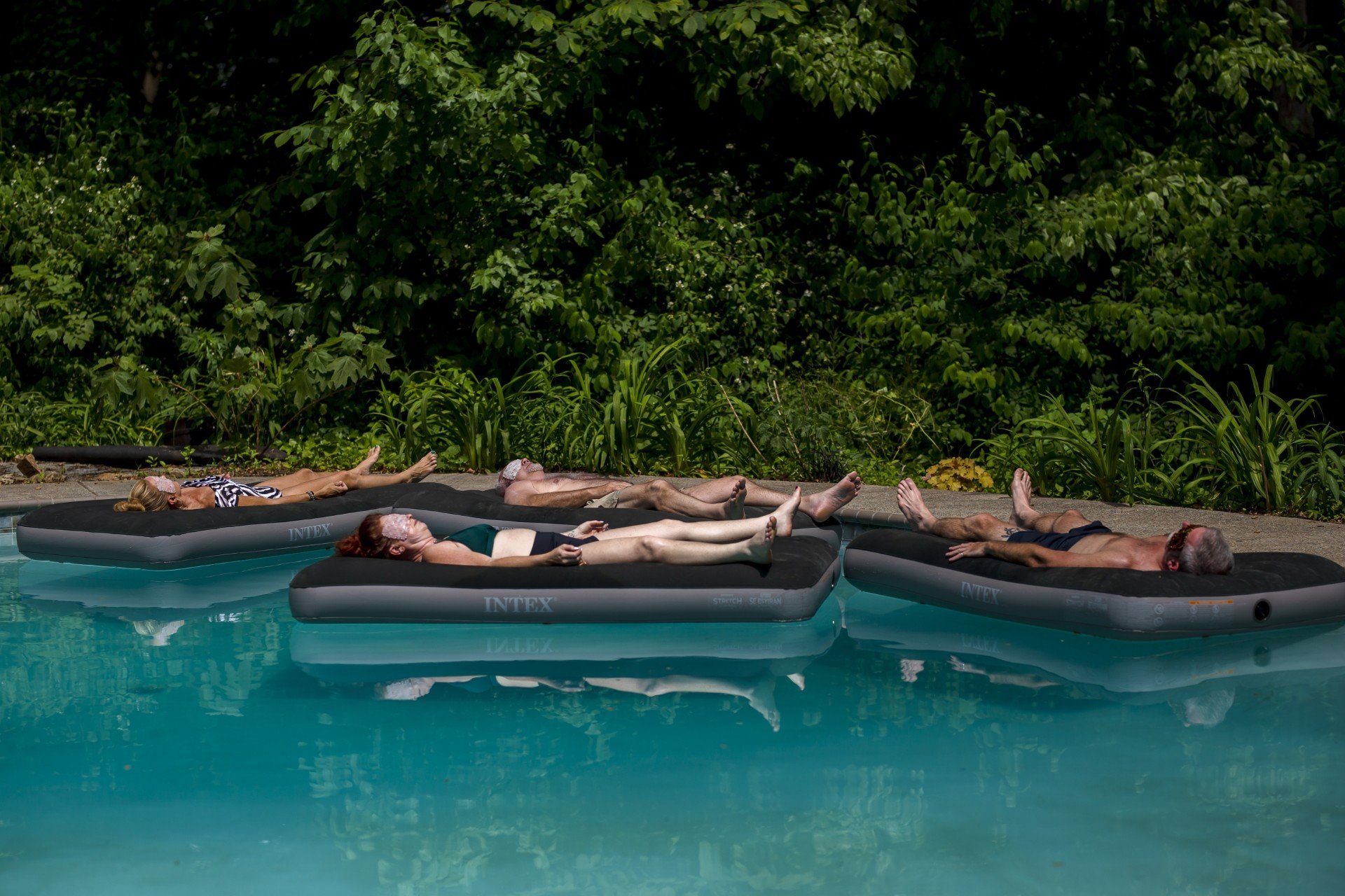 pool float green.jpg