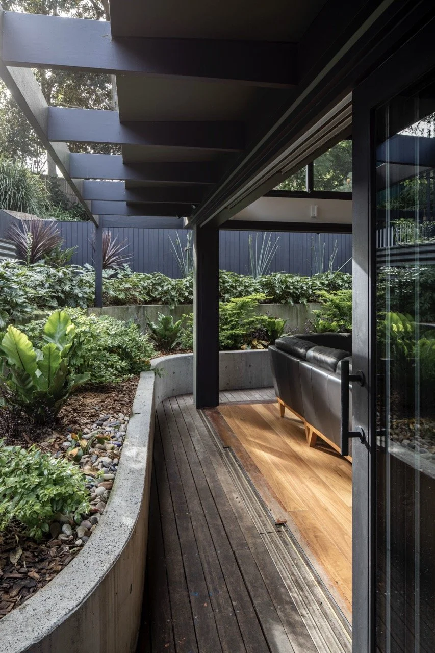 220701_justinaaron_architecure_bastian_78phoenix-16 Large.jpeg