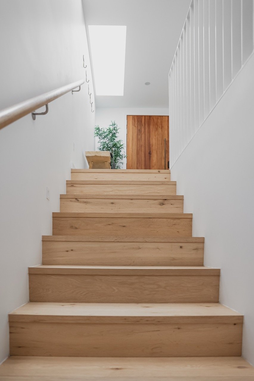 SARAKIYORK-4 Large.jpeg